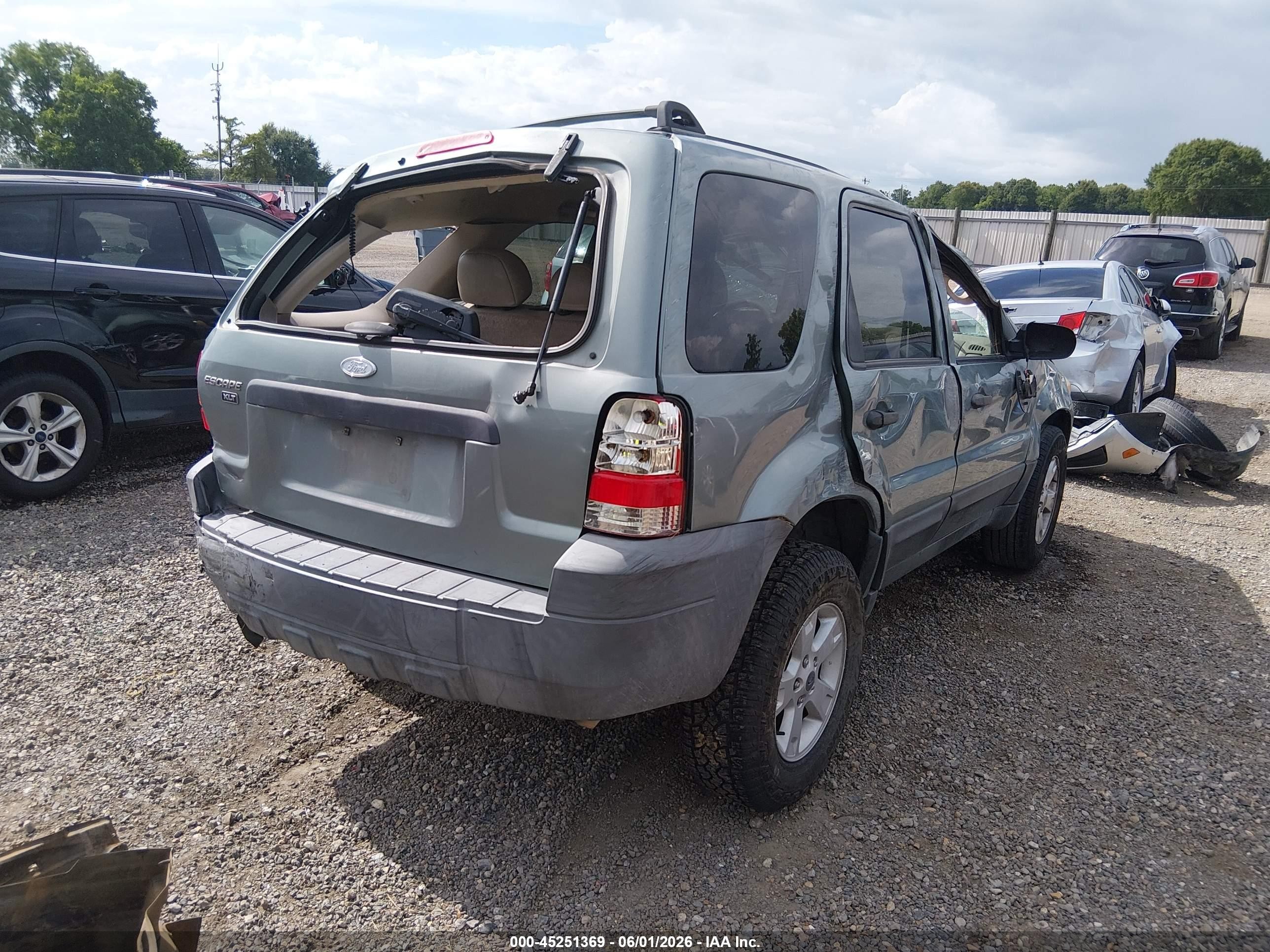 2005 Ford Escape Xlt Бирюзовый vin: 1FMYU031X5KA88235