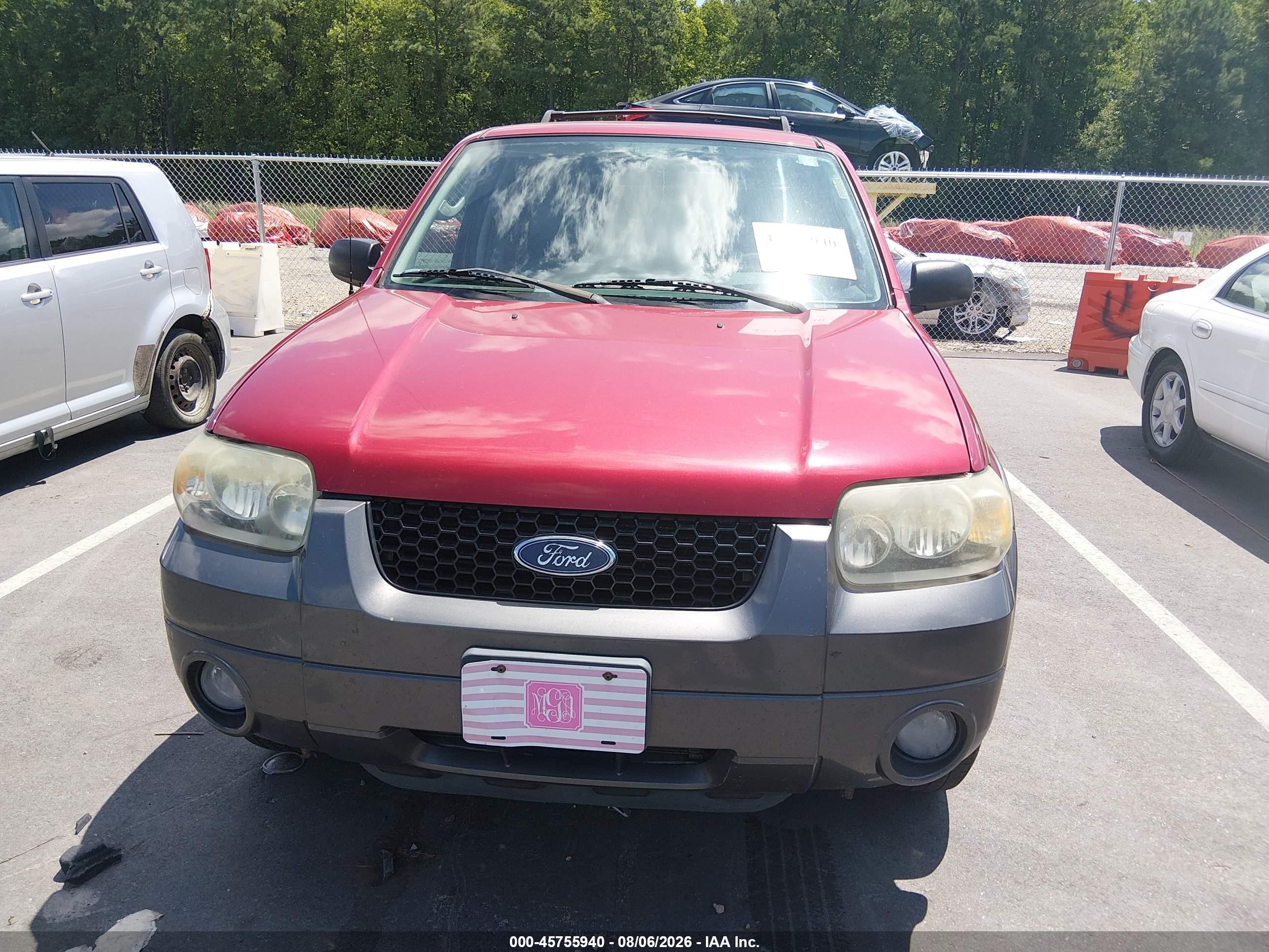 2005 Ford Escape Xlt Red vin: 1FMYU031X5KB01680