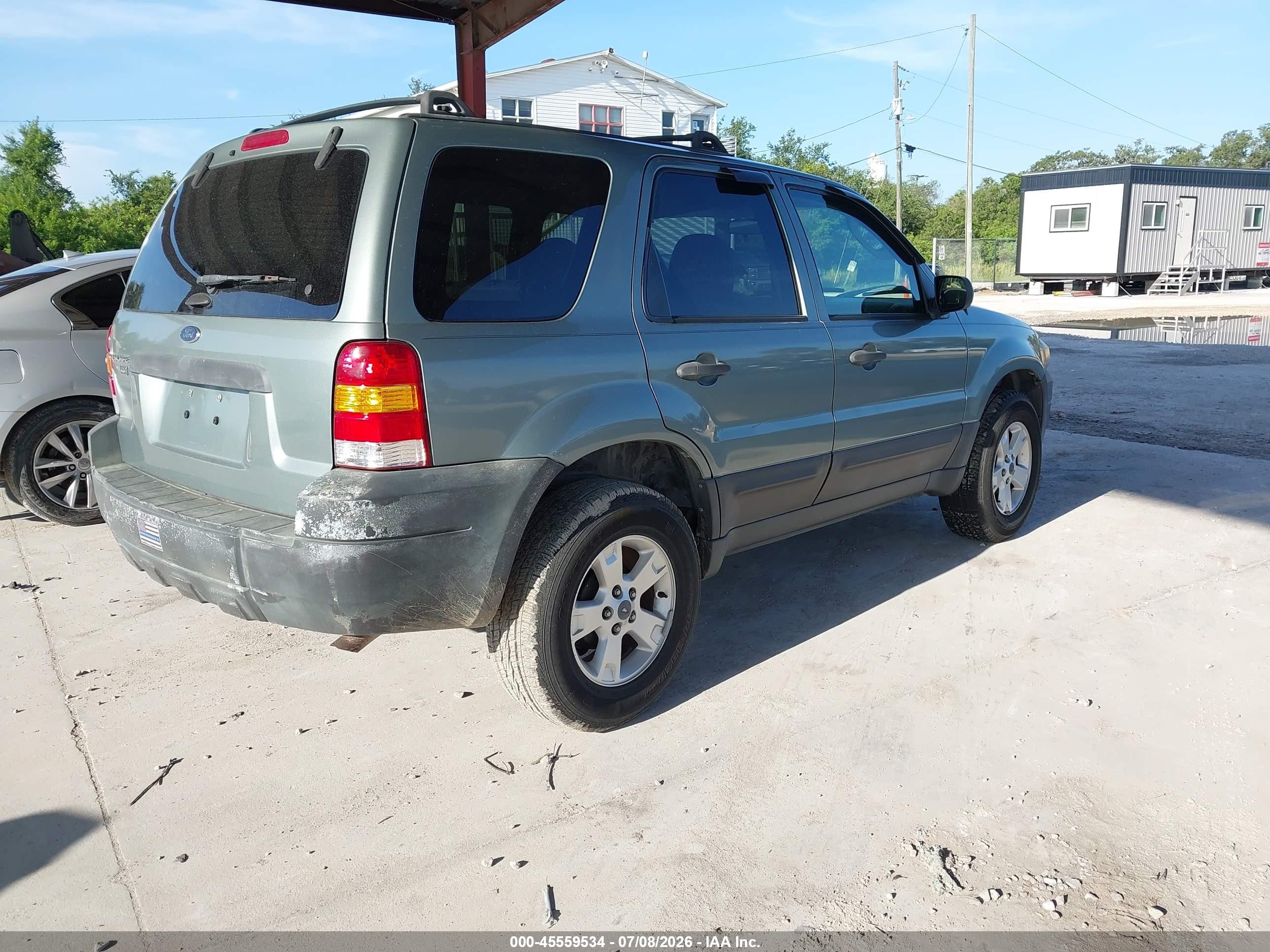 2007 Ford Escape Xlt Зеленый vin: 1FMYU03Z07KB95836