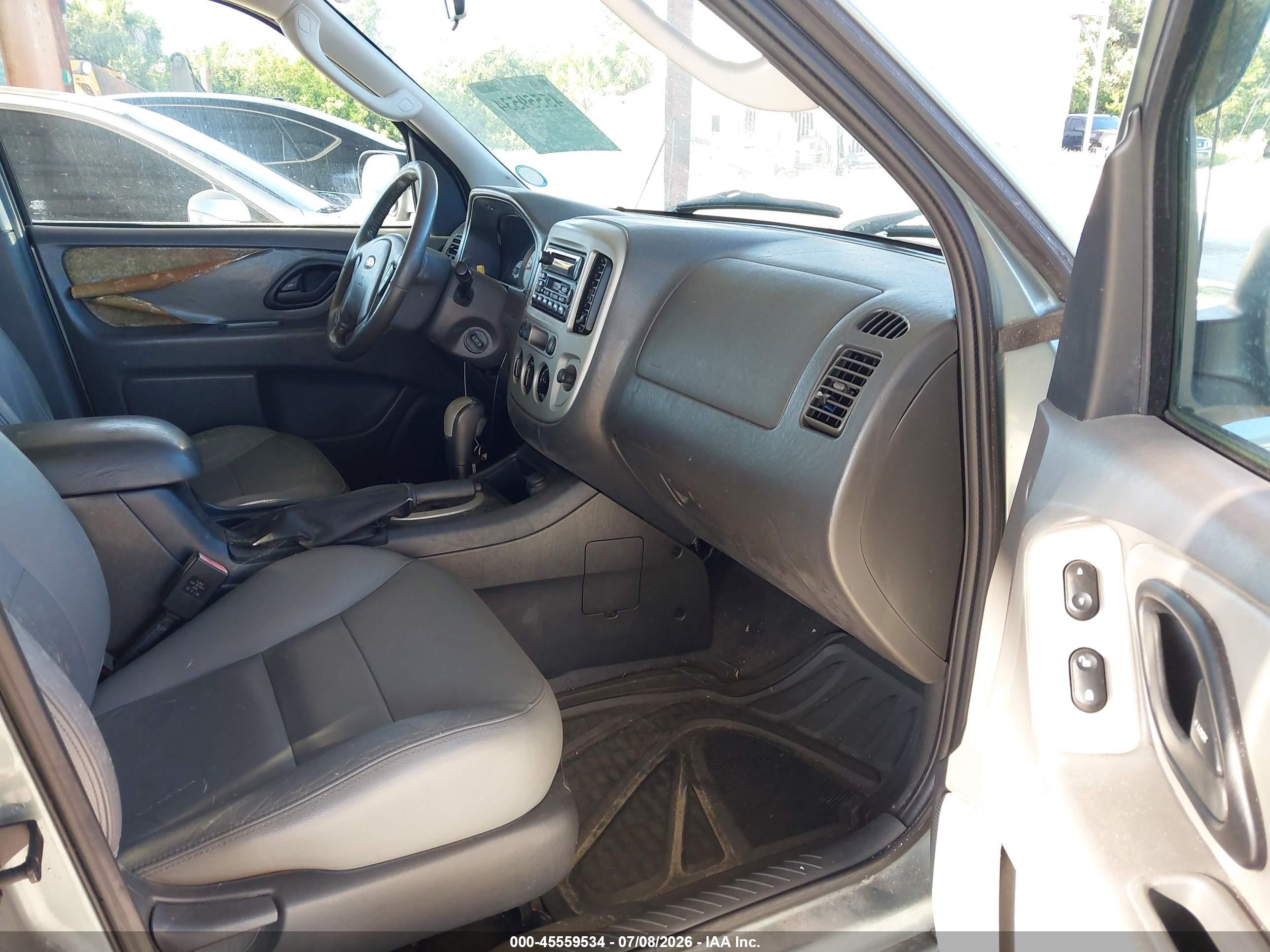 2007 Ford Escape Xlt Зеленый vin: 1FMYU03Z07KB95836