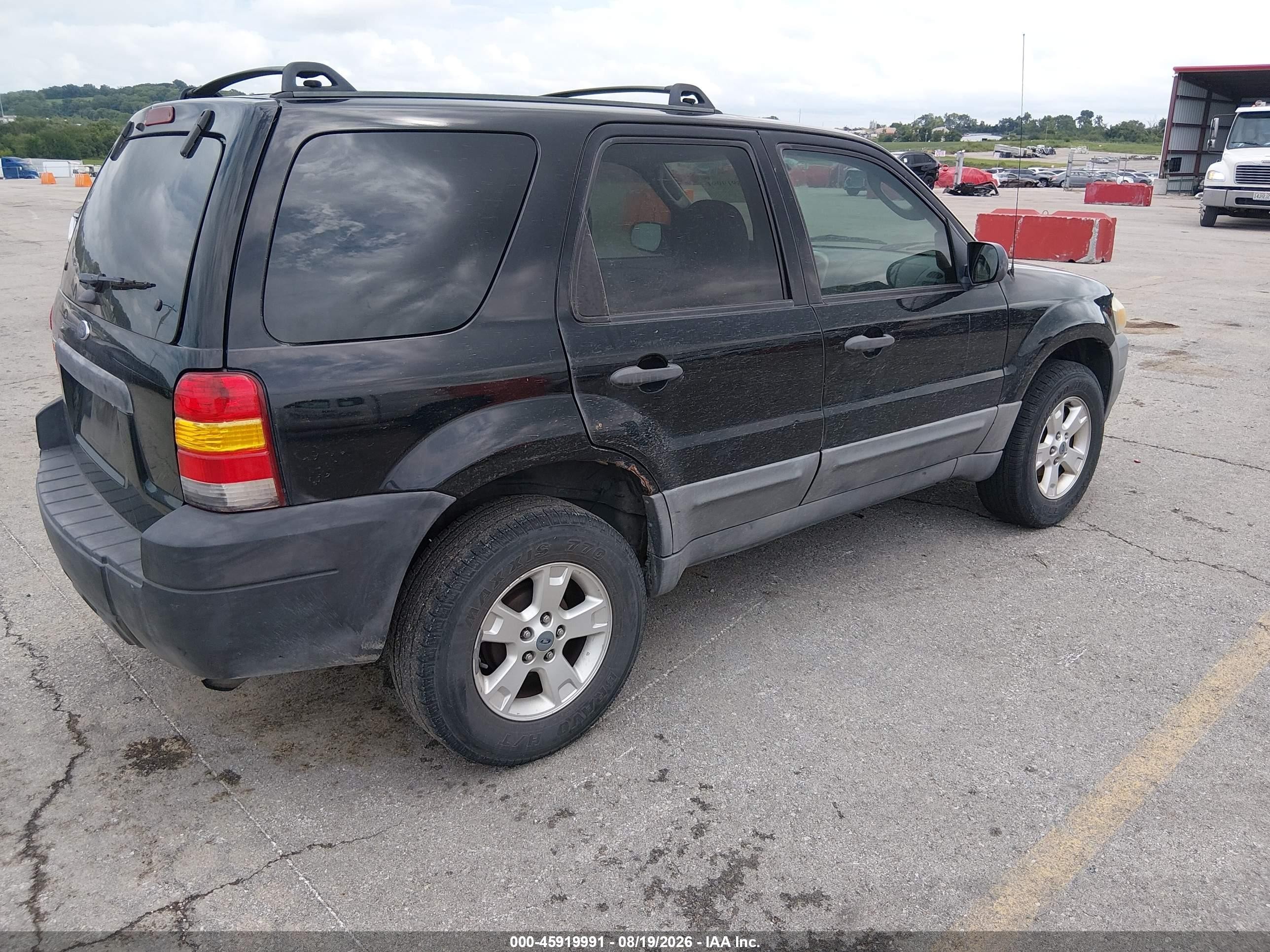 2007 Ford Escape Xlt Black vin: 1FMYU03Z37KB79758