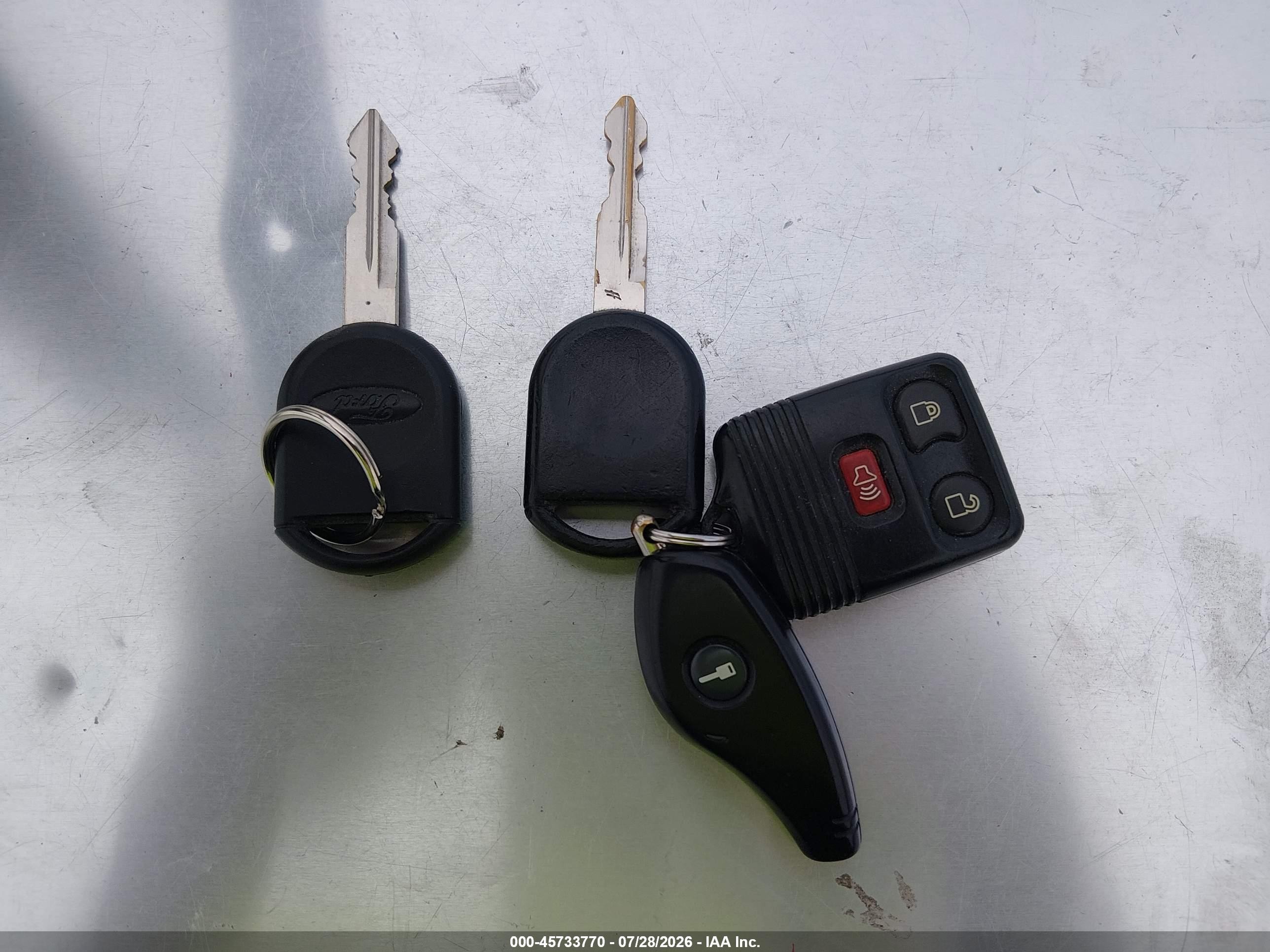 2007 Ford Escape Xlt Белый vin: 1FMYU03Z47KB90381