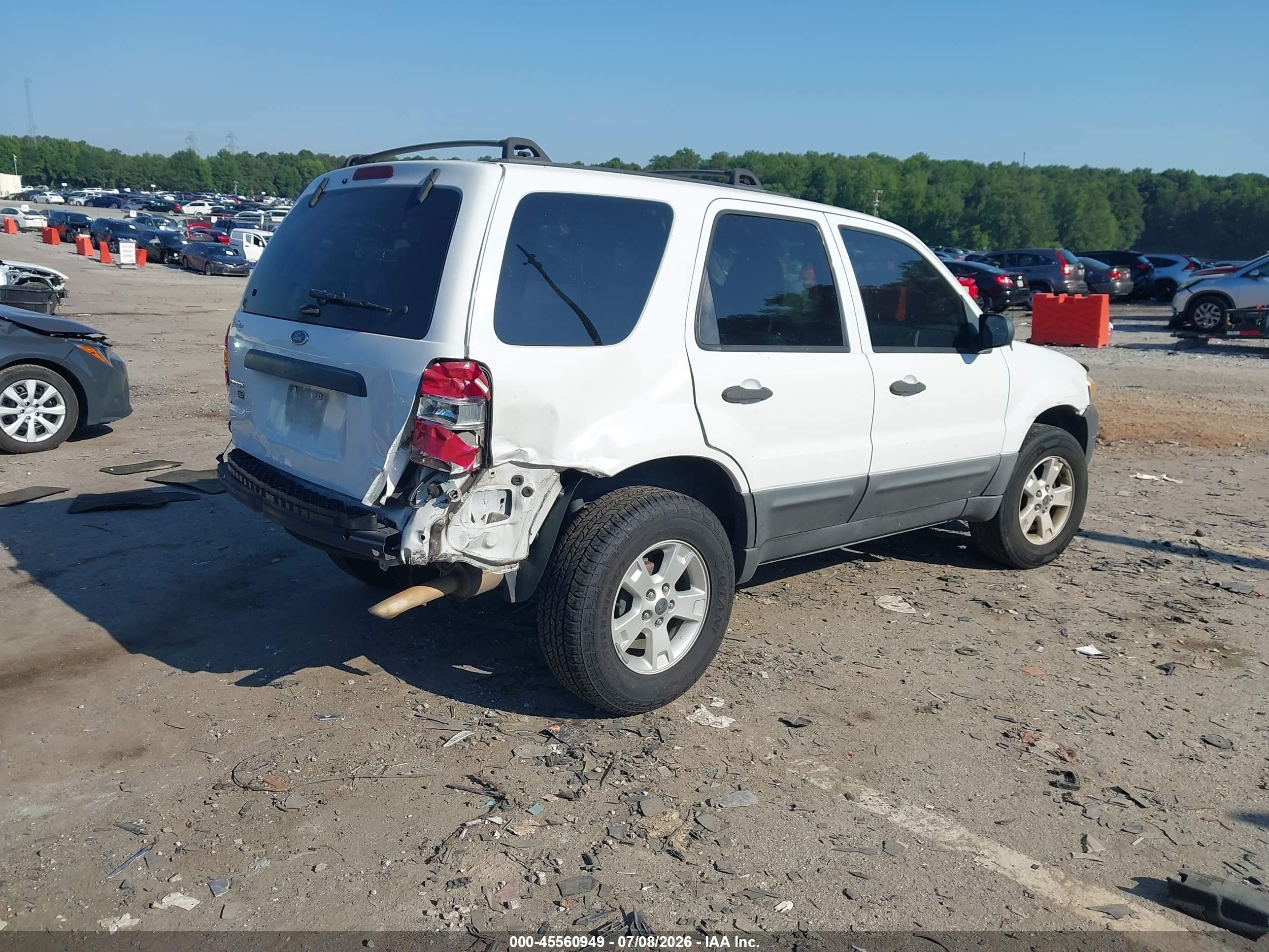 2007 Ford Escape Xlt White vin: 1FMYU03Z87KA91224