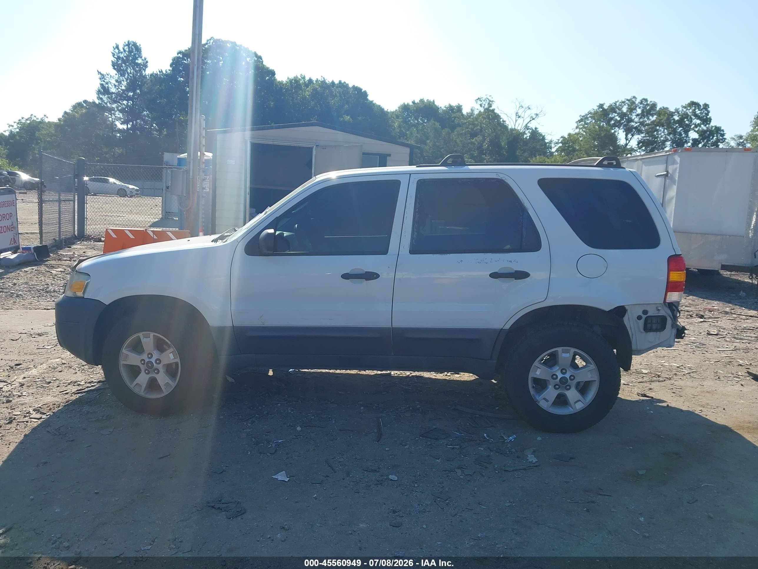2007 Ford Escape Xlt White vin: 1FMYU03Z87KA91224