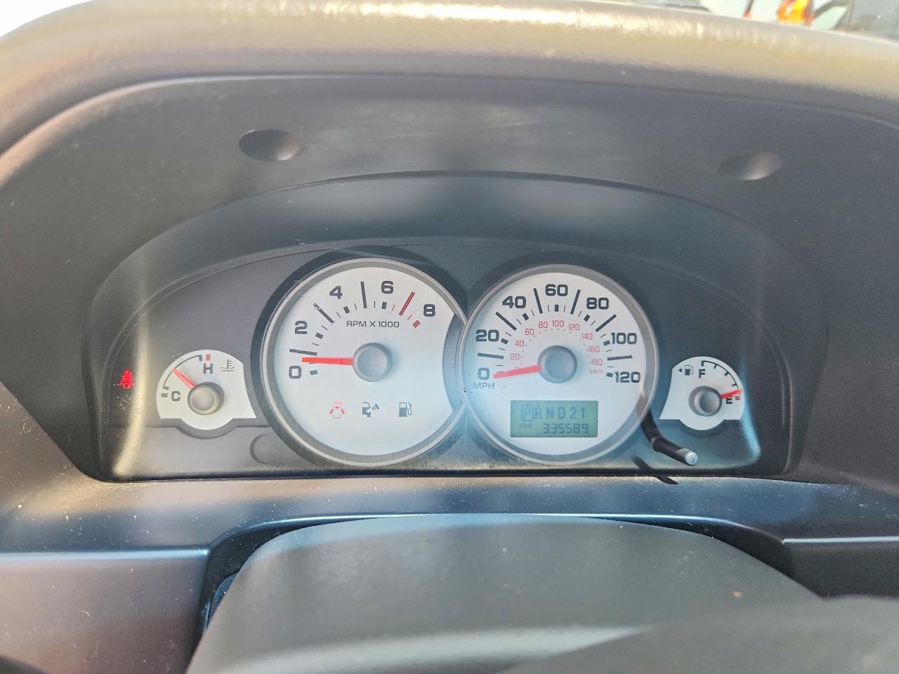 2005 Ford Escape Xlt Белый vin: 1FMYU03ZX5KB87143