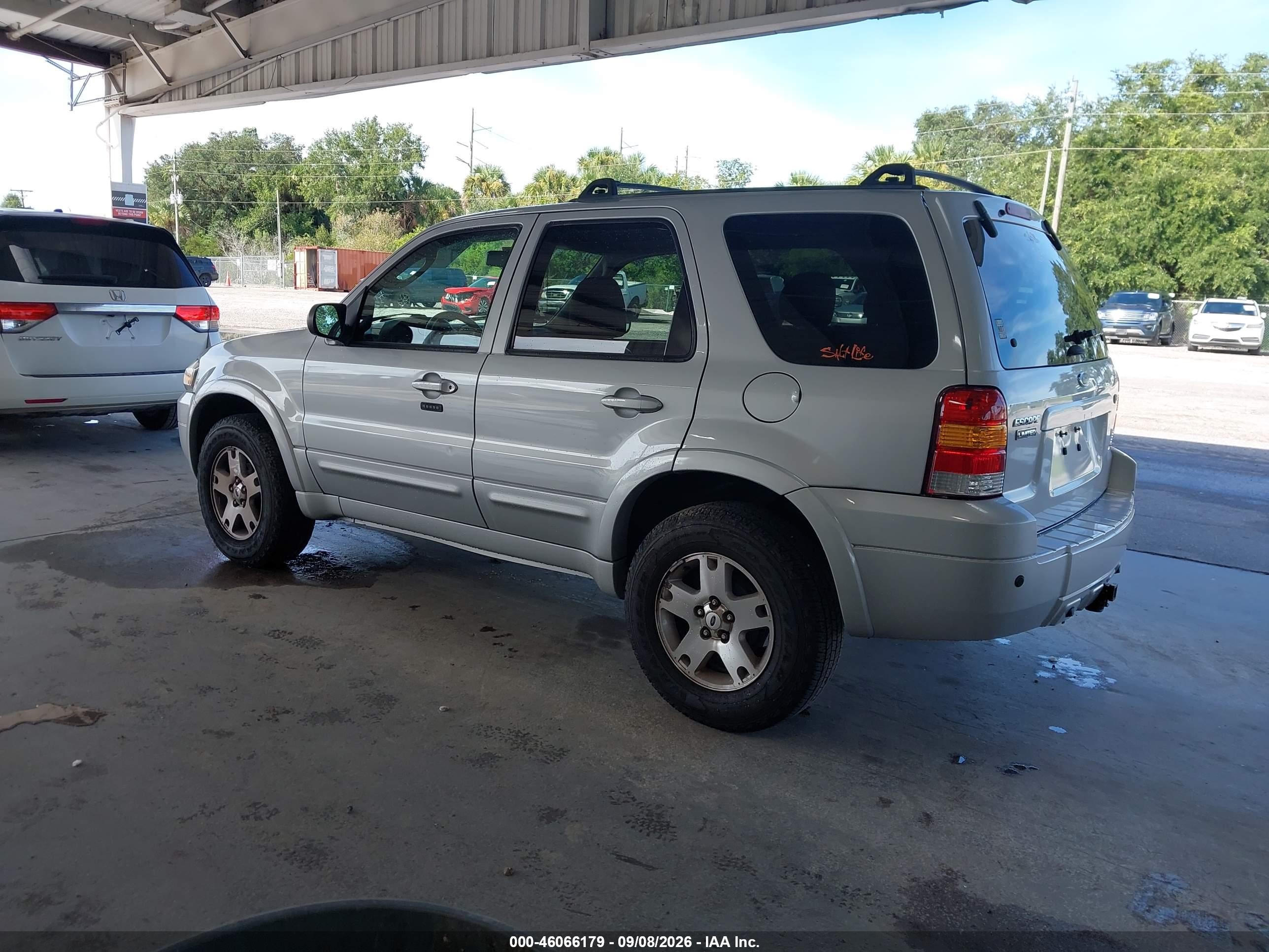 2006 Ford Escape Limited Gray vin: 1FMYU04106KC03716