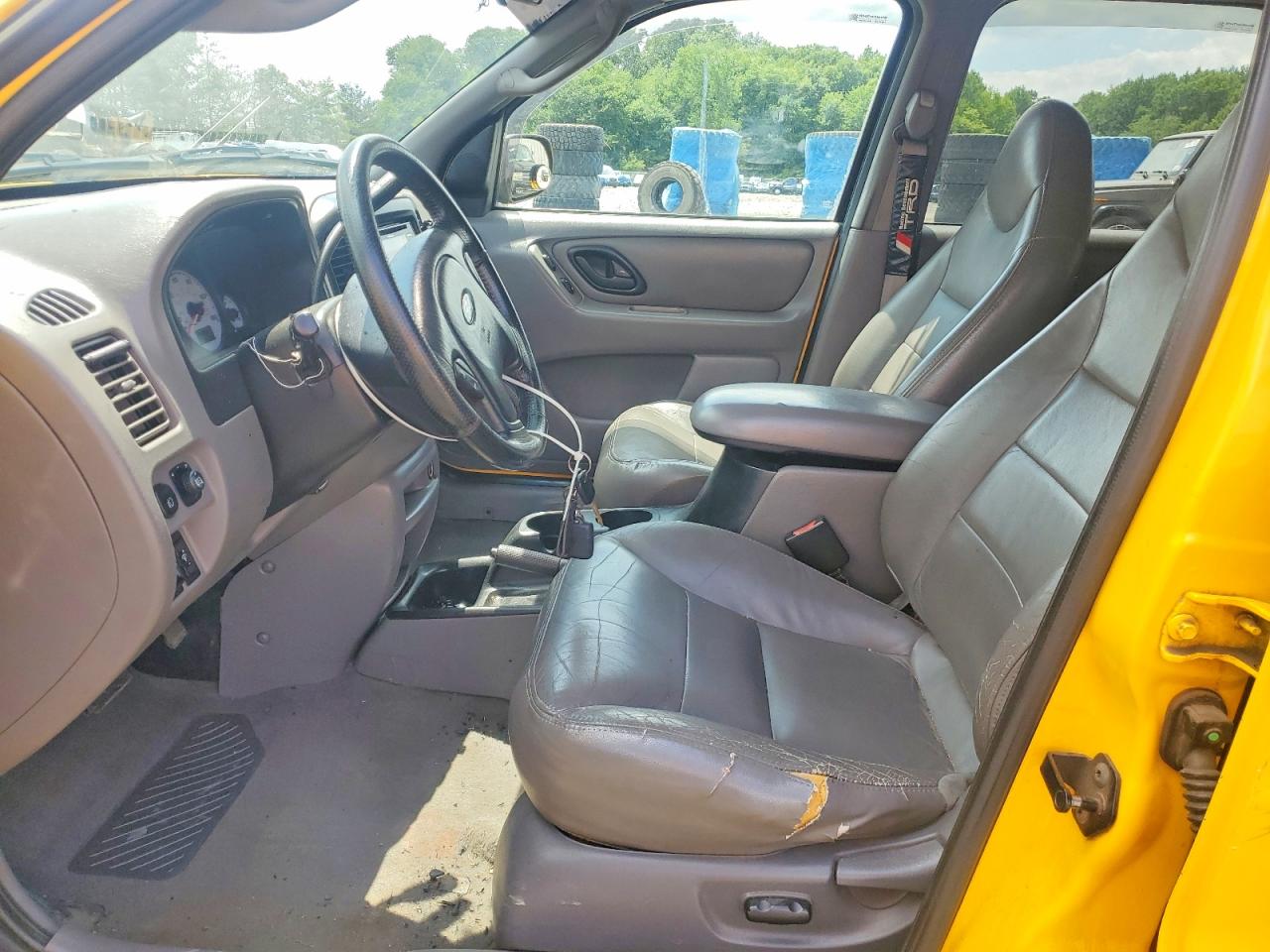2001 Ford Escape Xlt Yellow vin: 1FMYU04111KB28887