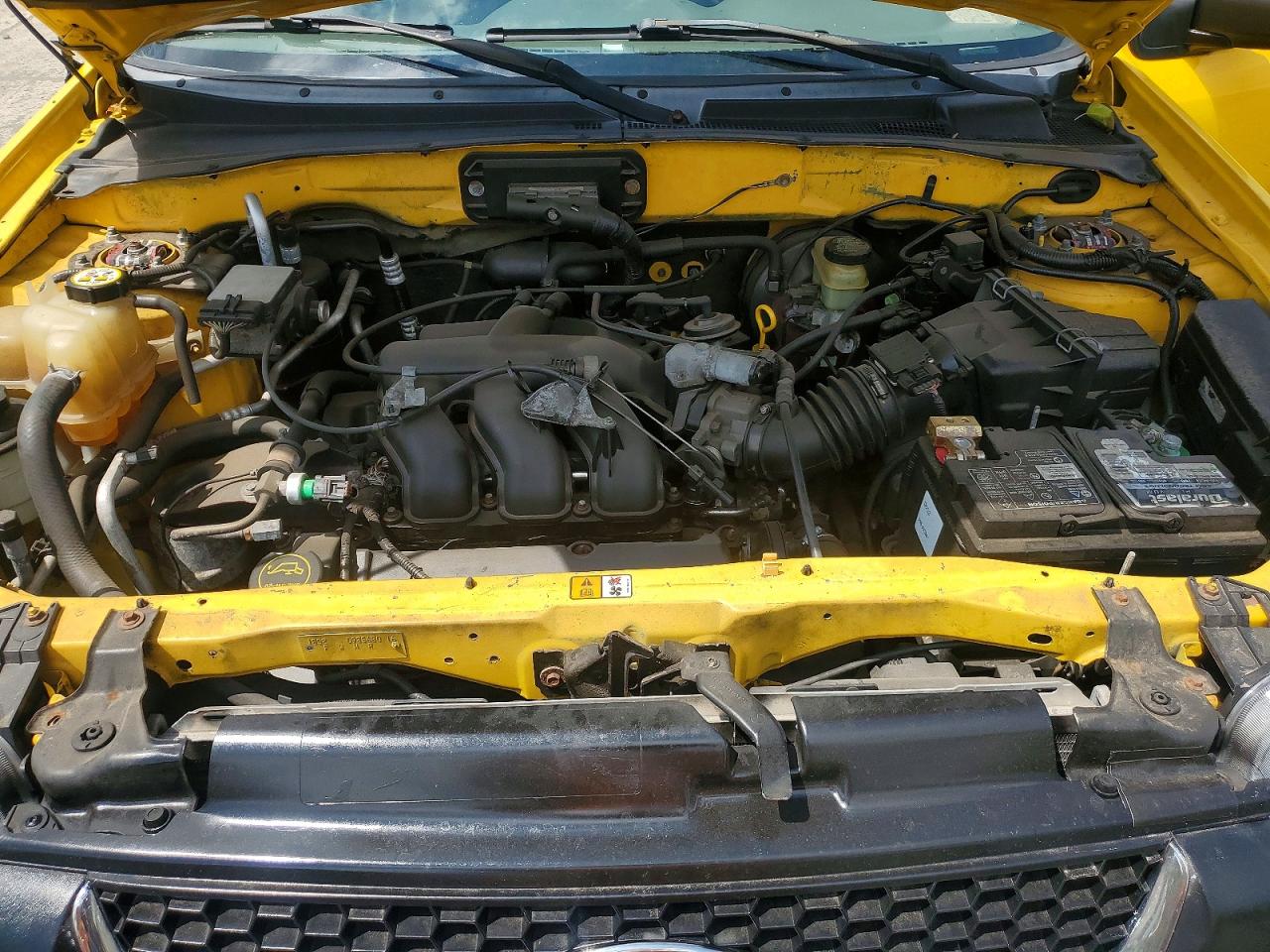 2001 Ford Escape Xlt Yellow vin: 1FMYU04111KB28887