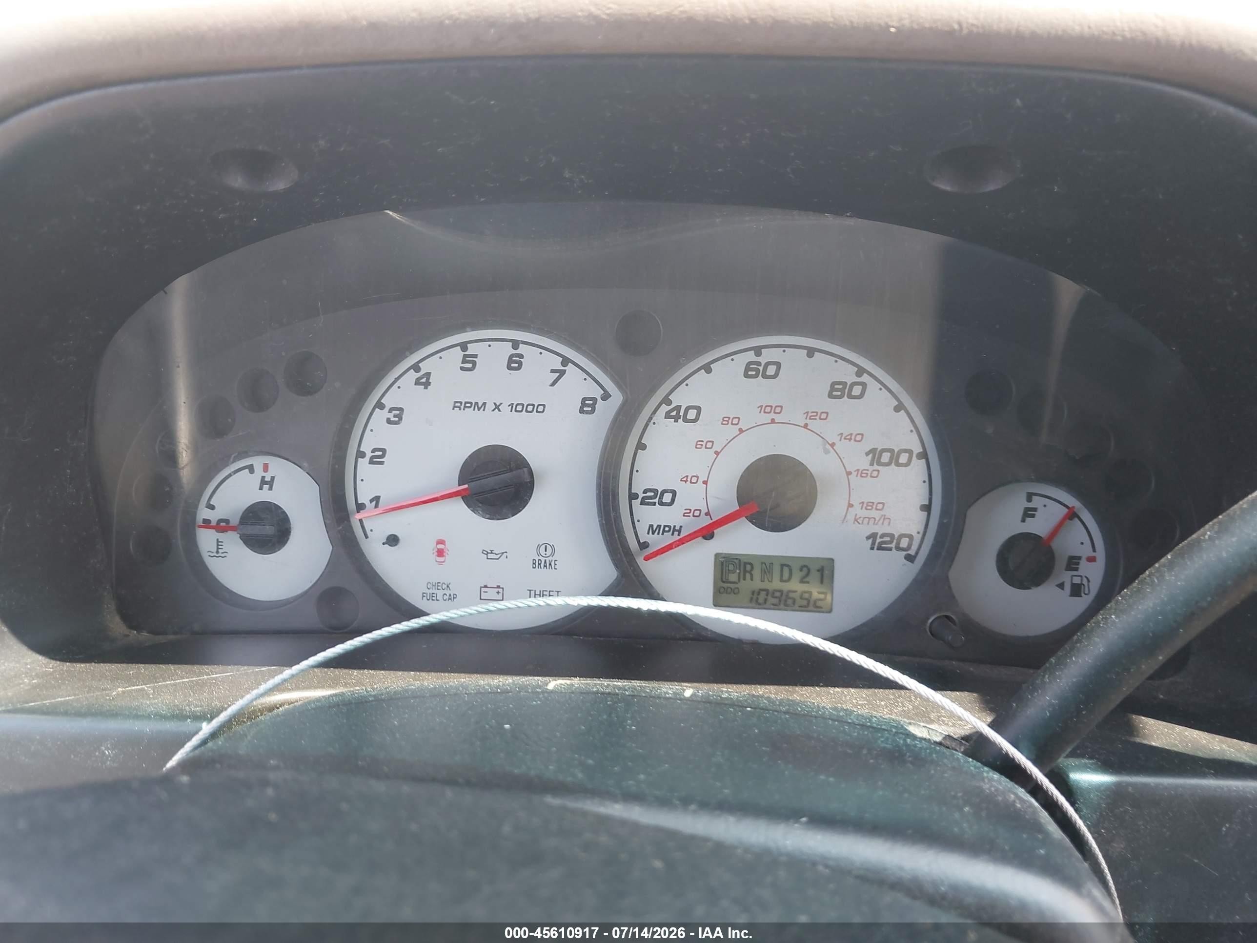 2001 Ford Escape Xlt White vin: 1FMYU04111KE85289