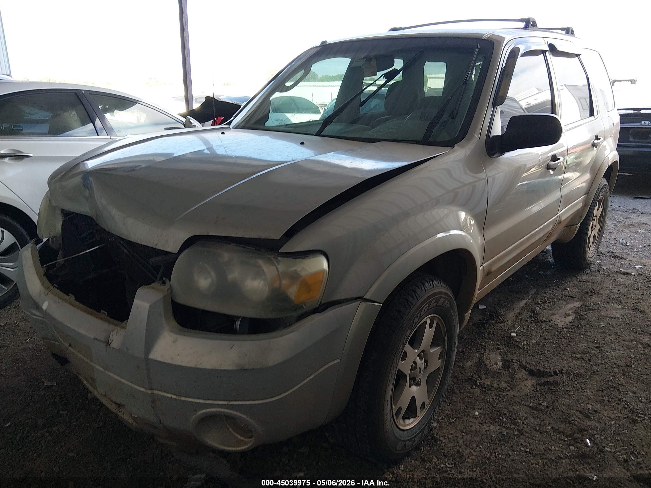 2005 Ford Escape Limited Серебряный vin: 1FMYU04115KA48494