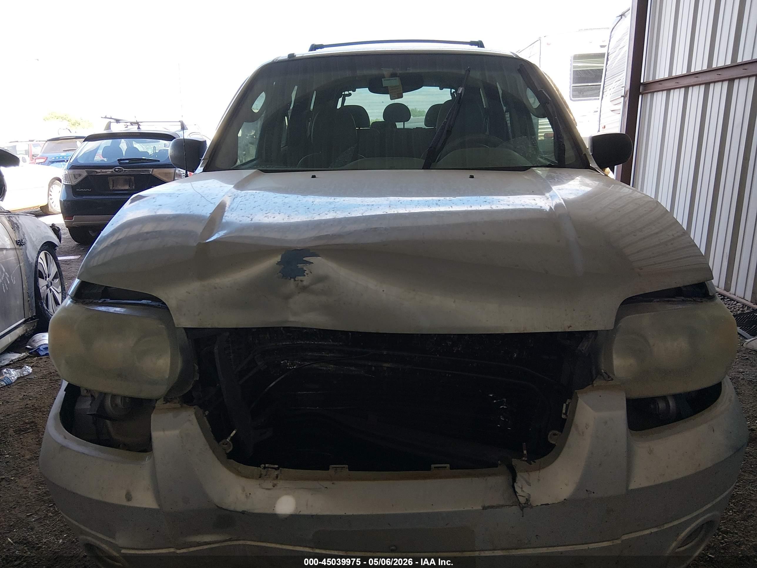 2005 Ford Escape Limited Серебряный vin: 1FMYU04115KA48494