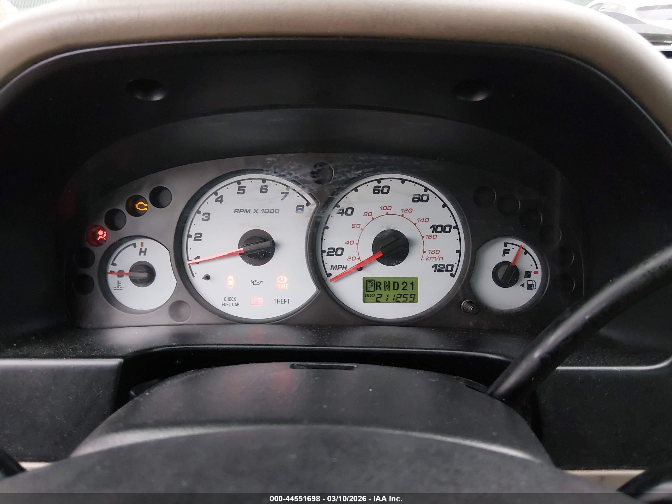 2001 Ford Escape Xlt Gold vin: 1FMYU04121KC19019