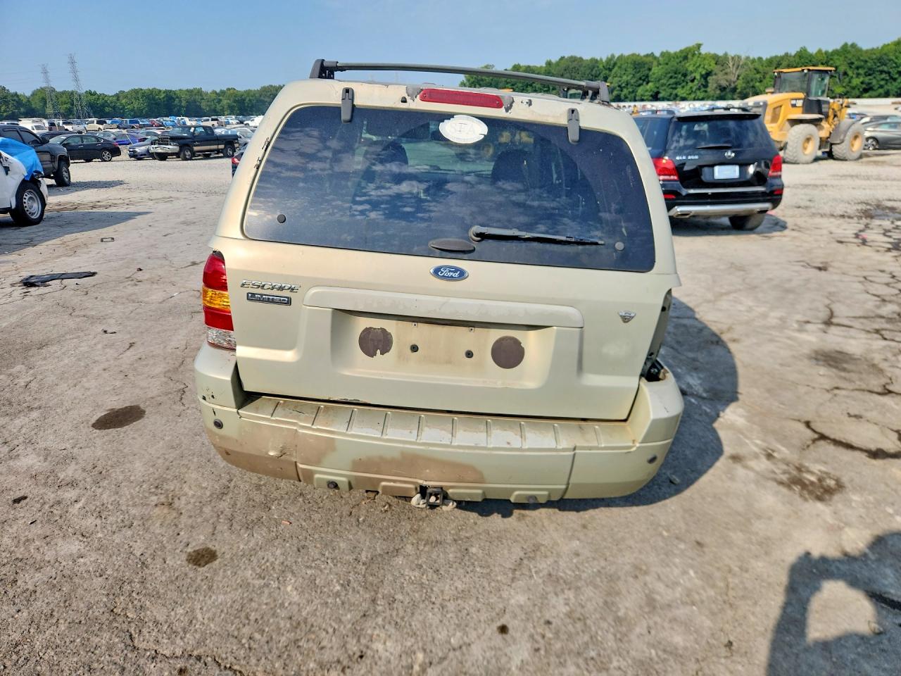 2005 Ford Escape Желто-коричневый vin: 1FMYU04125KB43095