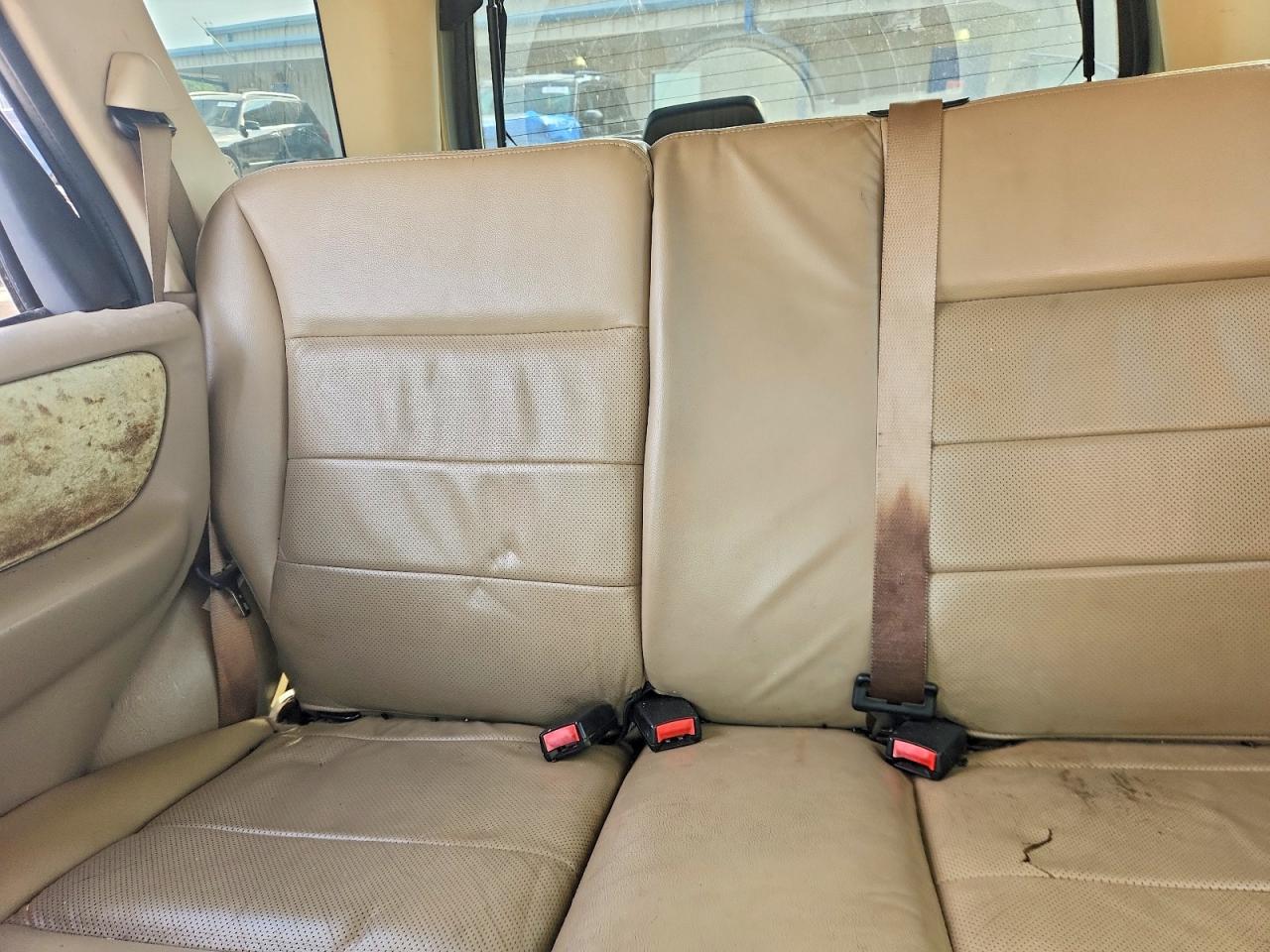 2005 Ford Escape Желто-коричневый vin: 1FMYU04125KB43095