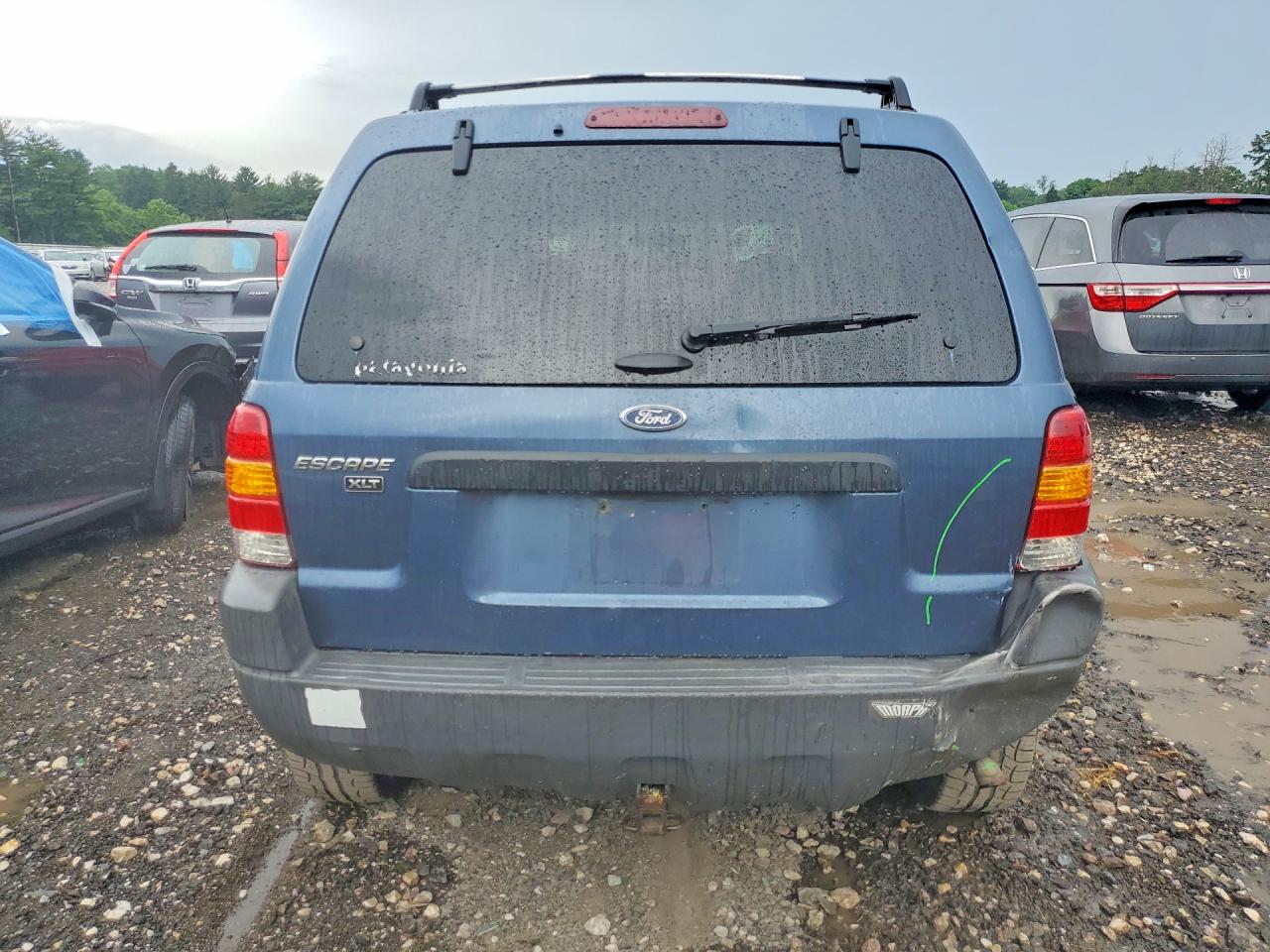 2001 Ford Escape Xlt Синий vin: 1FMYU04131KC39490