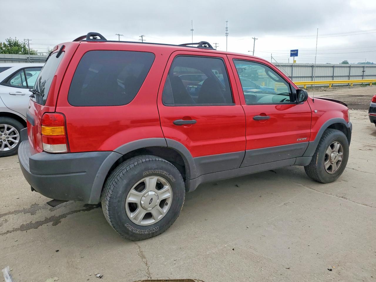 2001 Ford Escape Xlt Red vin: 1FMYU04151KA33961