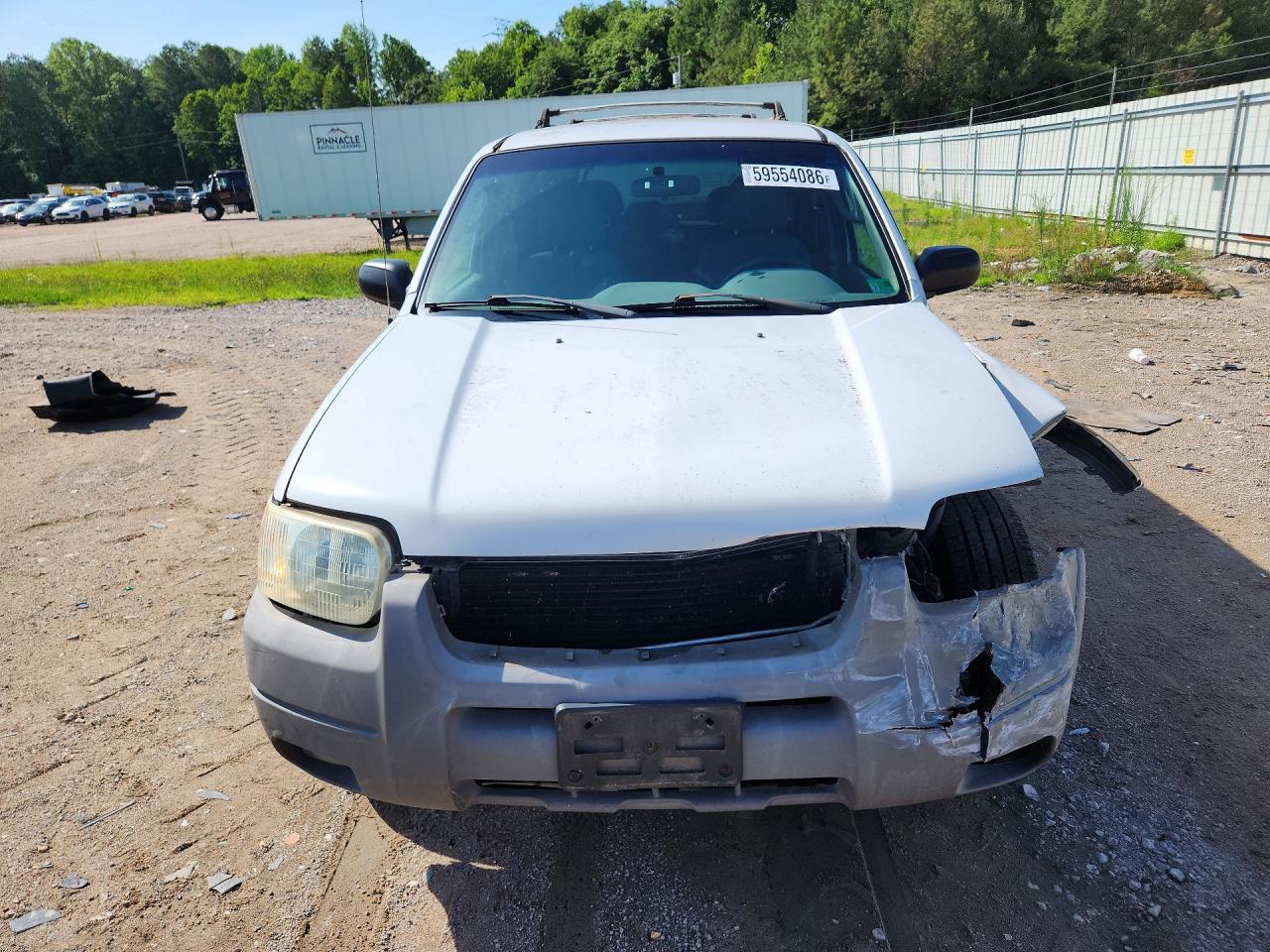 2002 Ford Escape Xlt White vin: 1FMYU04152KA25232