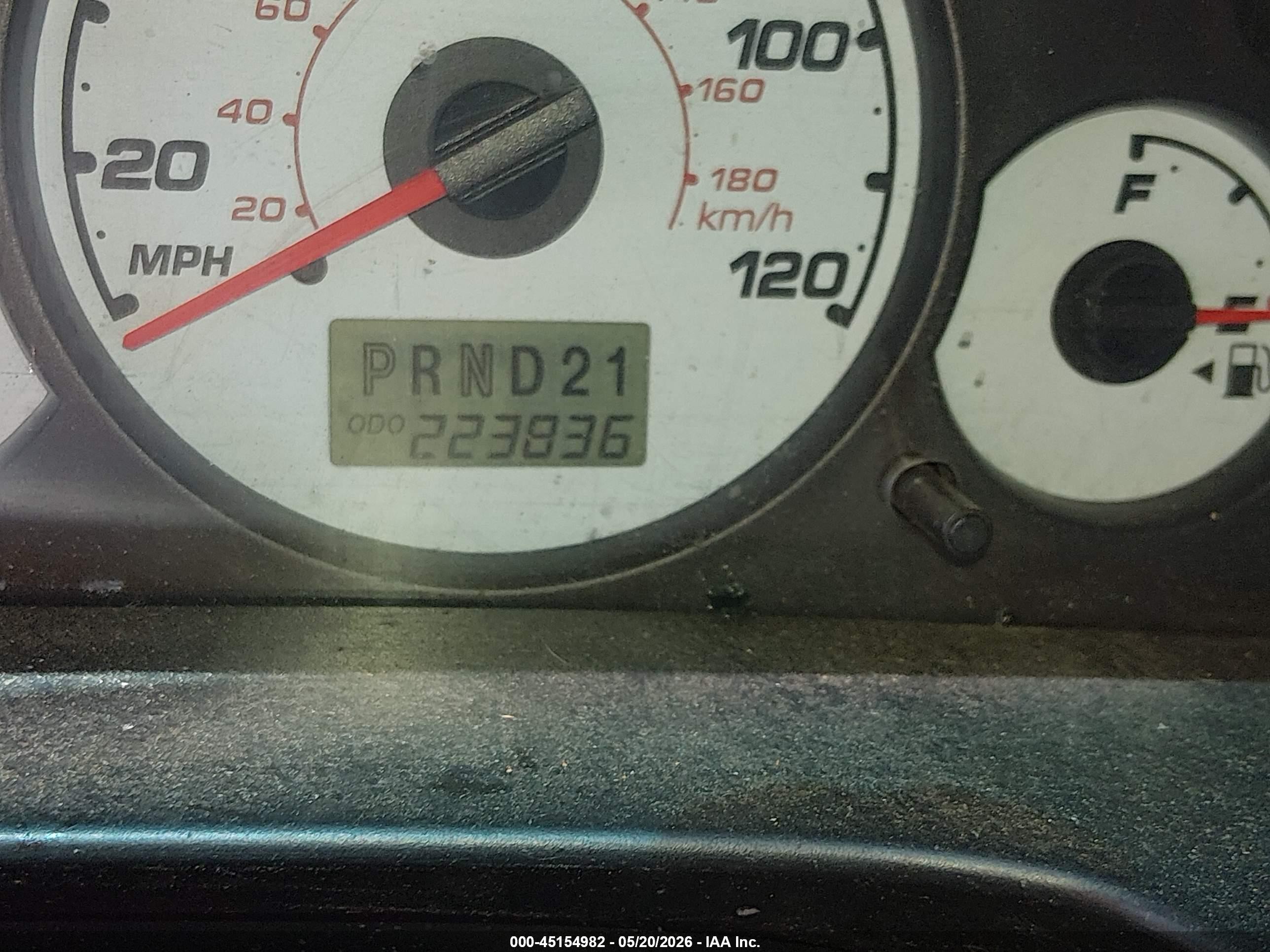 2002 Ford Escape Xlt Серебряный vin: 1FMYU04152KE10516