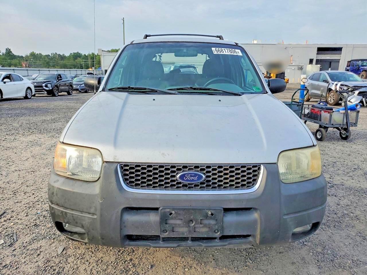 2002 Ford Escape Xlt Silver vin: 1FMYU04172KD10451