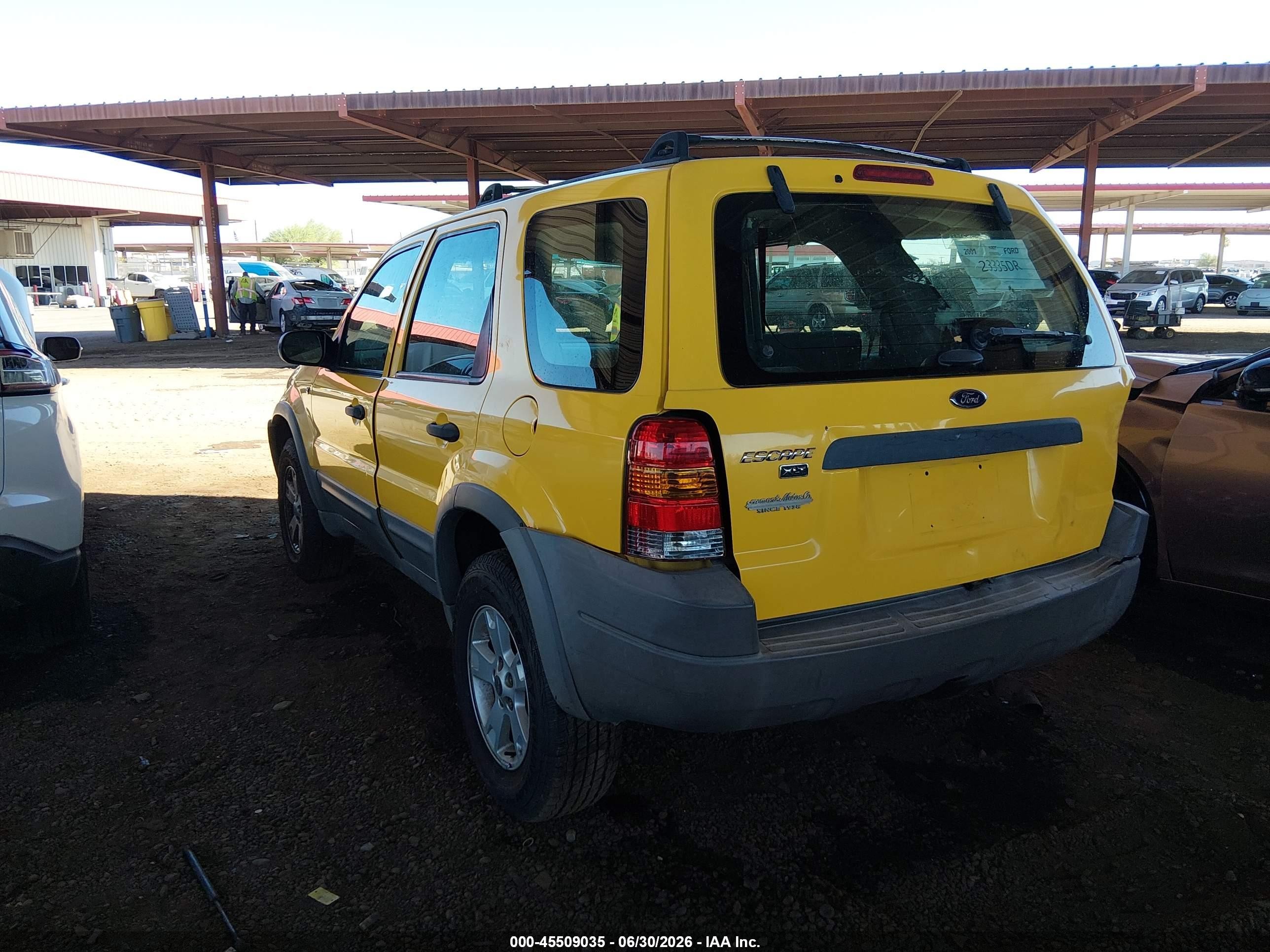 2001 Ford Escape Xlt Желтый vin: 1FMYU04181KB81022