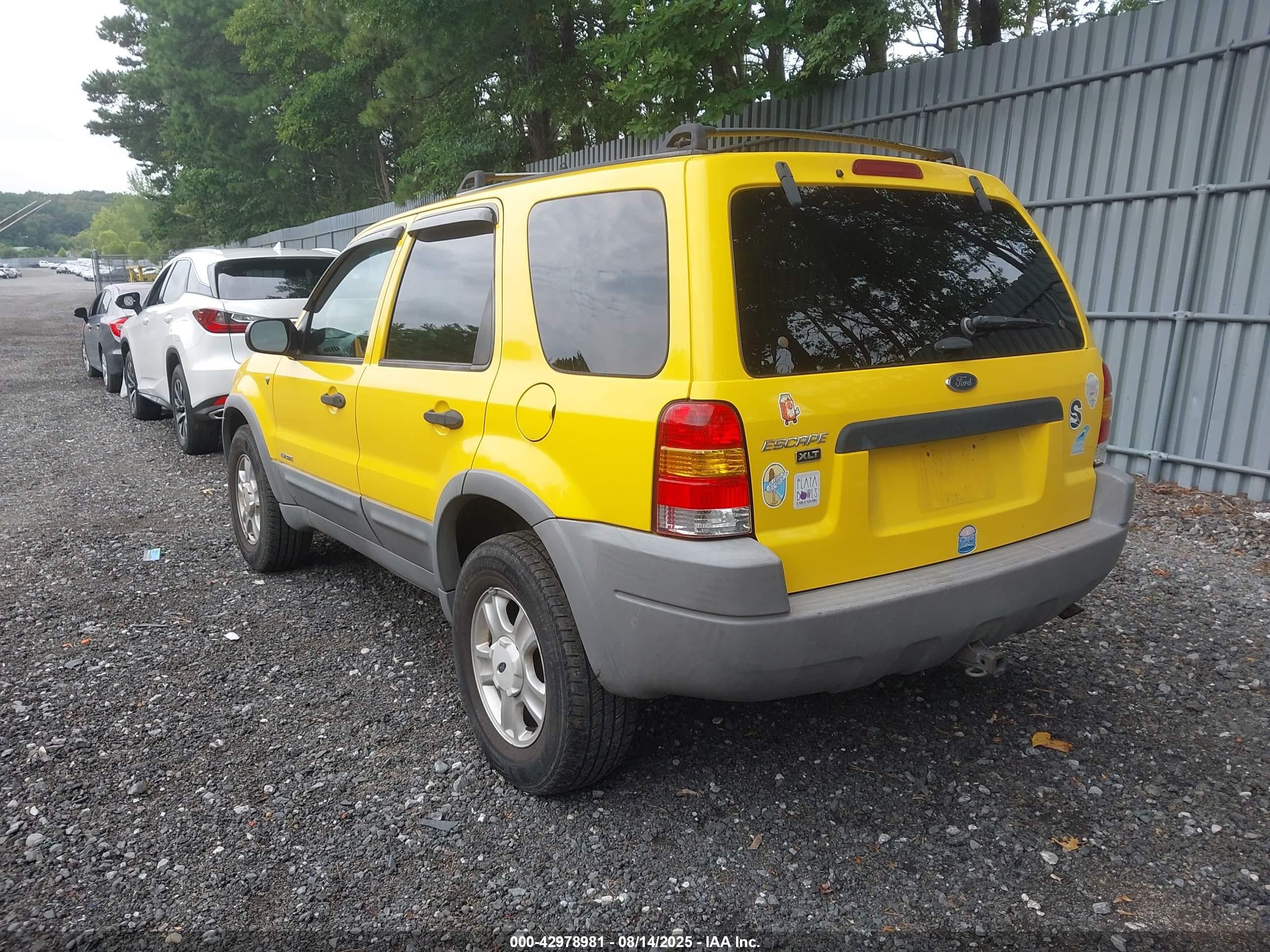 2001 Ford Escape Xlt Yellow vin: 1FMYU041X1KF94477