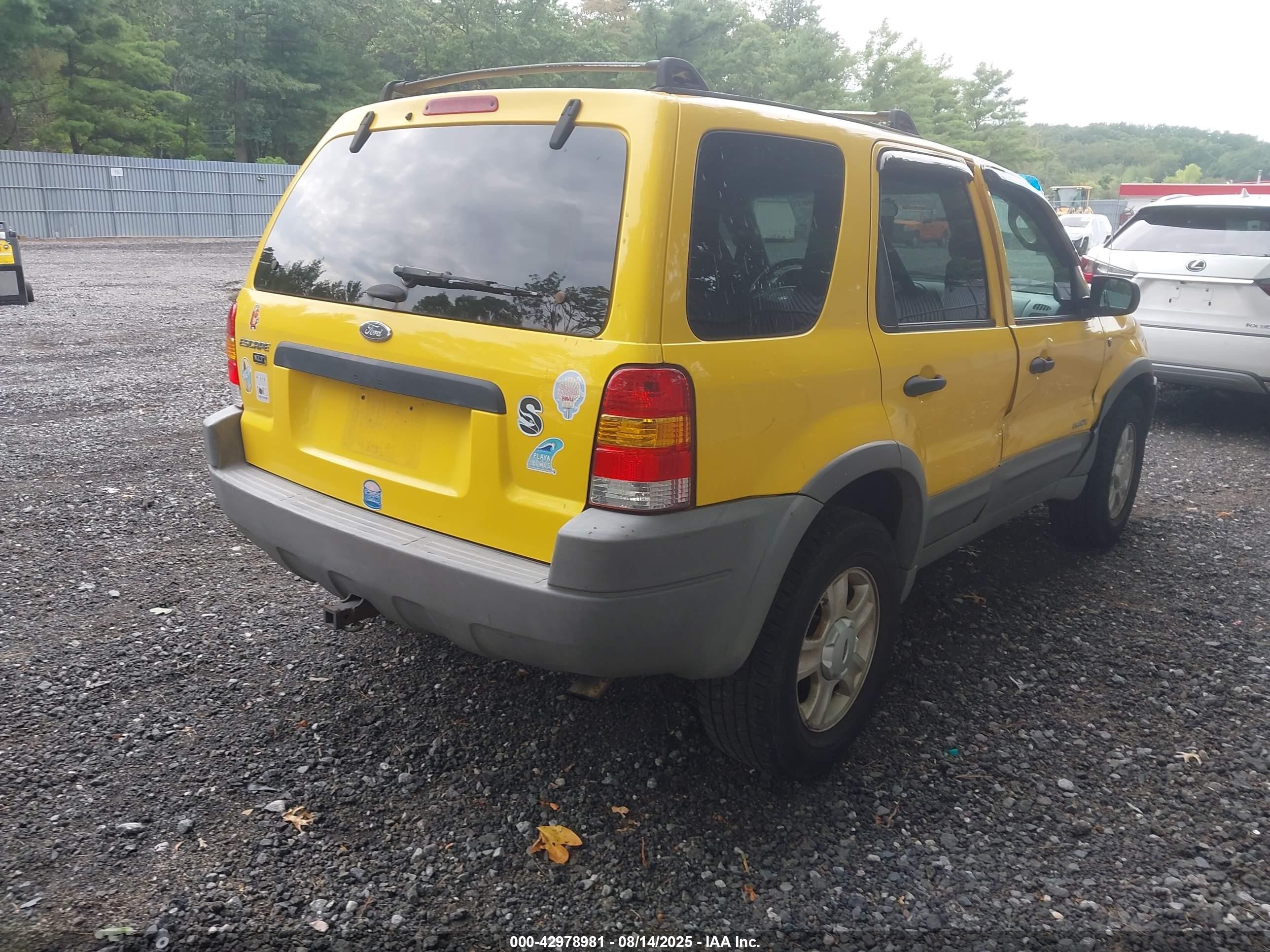 2001 Ford Escape Xlt Yellow vin: 1FMYU041X1KF94477