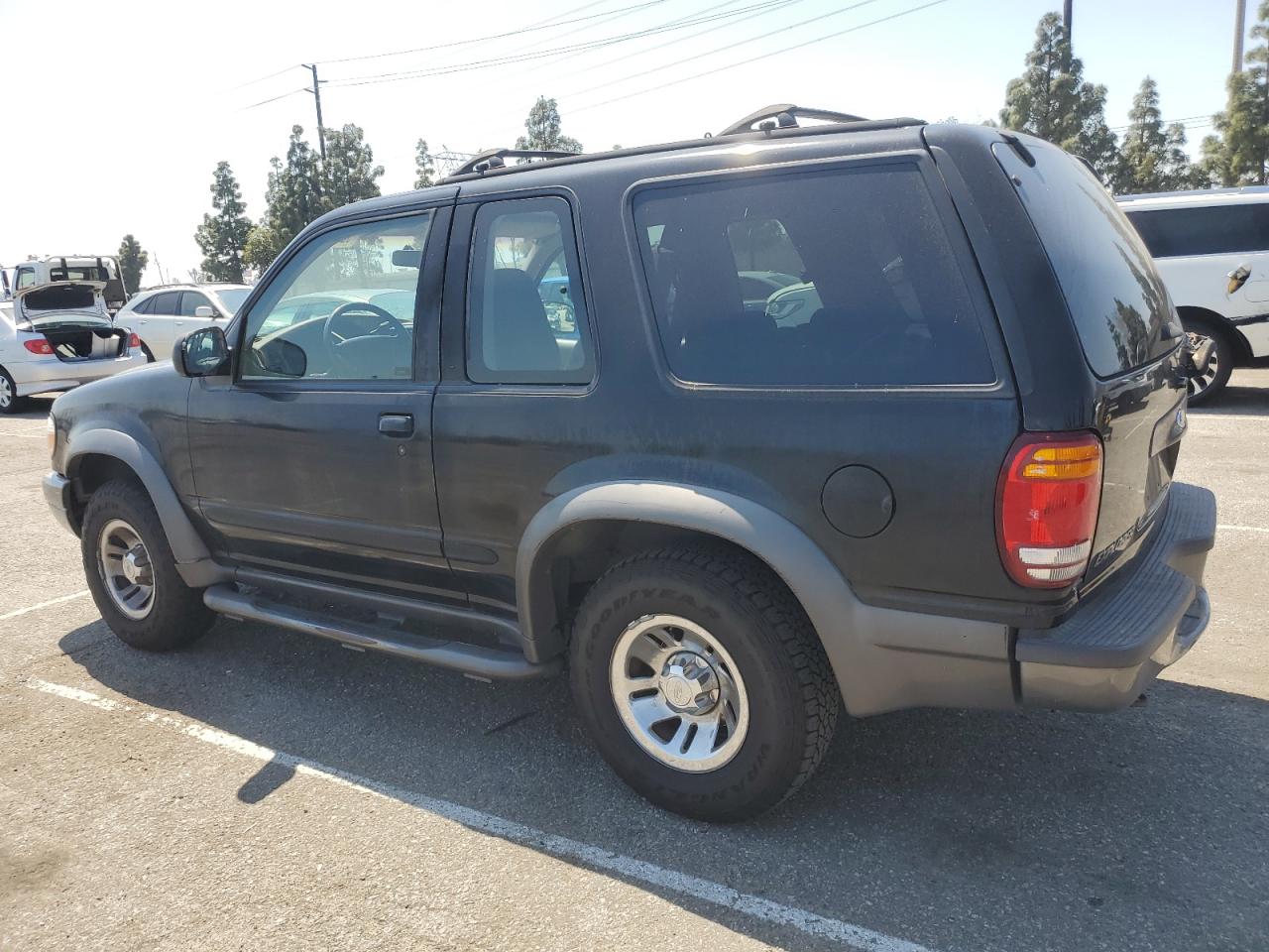 1999 Ford Explorer Black vin: 1FMYU22E5XUA41413