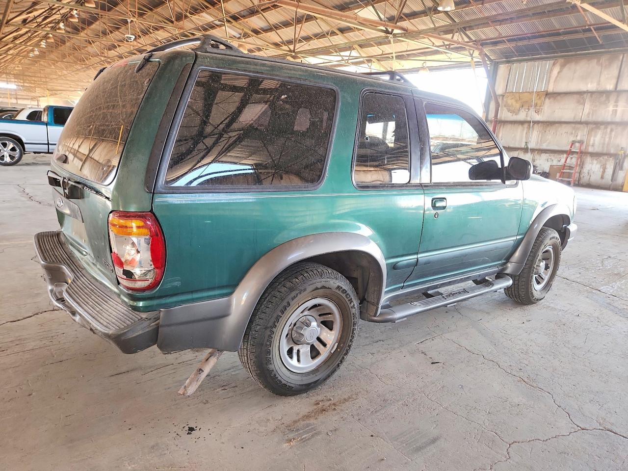 1999 Ford Explorer Green vin: 1FMYU22E6XUA66580