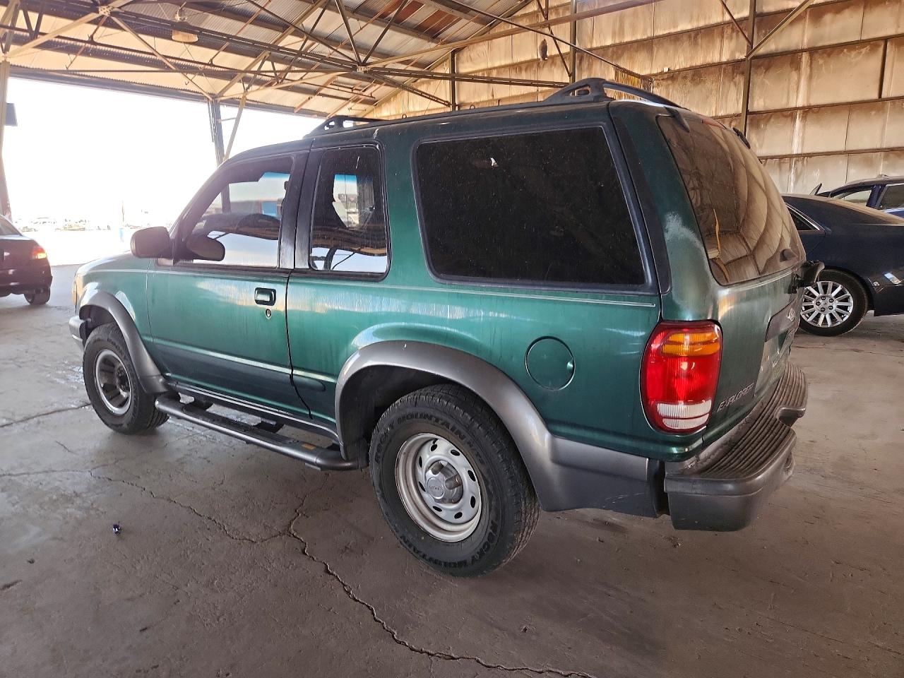 1999 Ford Explorer Green vin: 1FMYU22E6XUA66580