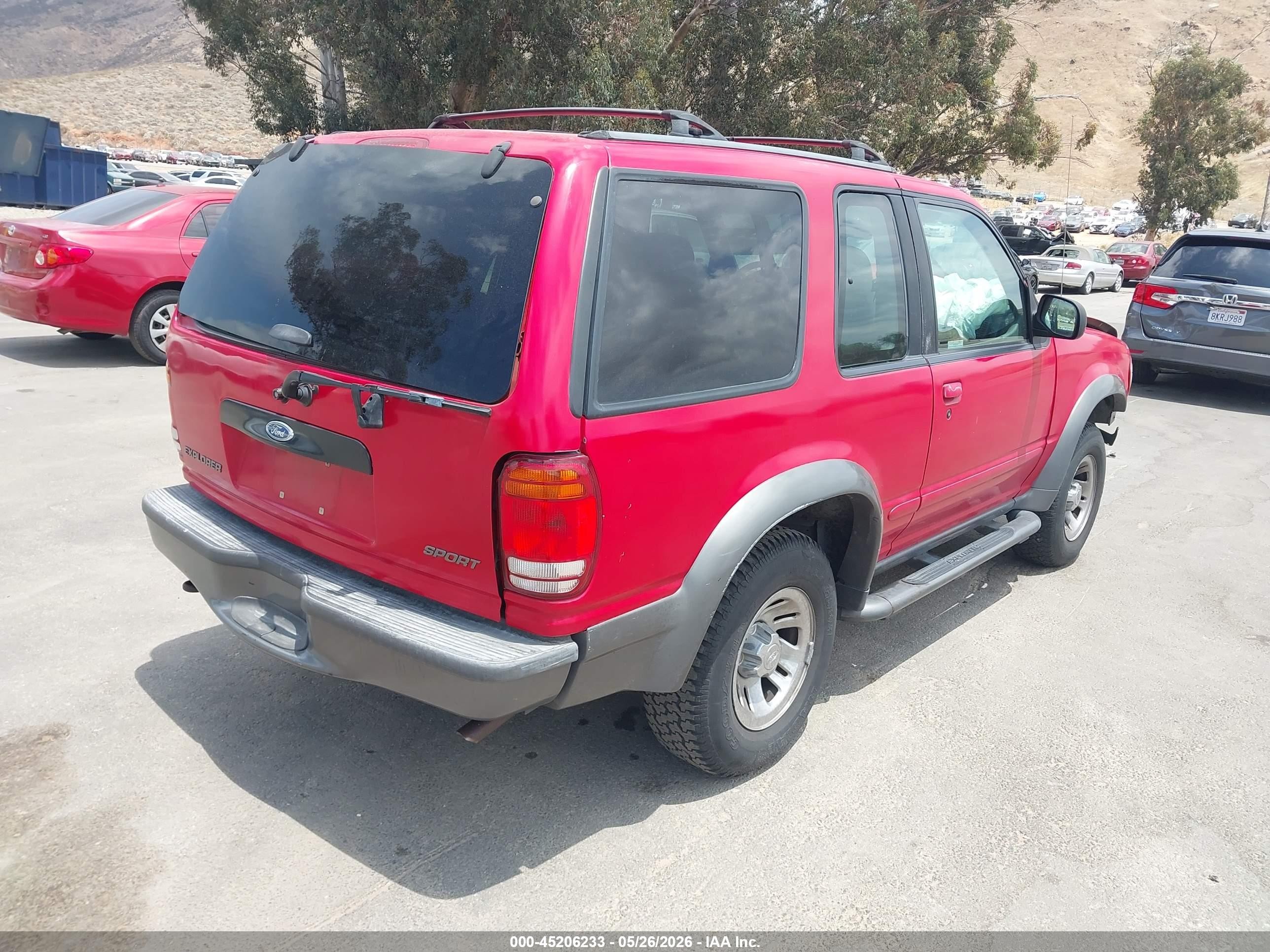 1999 Ford Explorer Sport Red vin: 1FMYU22X2XUB50977
