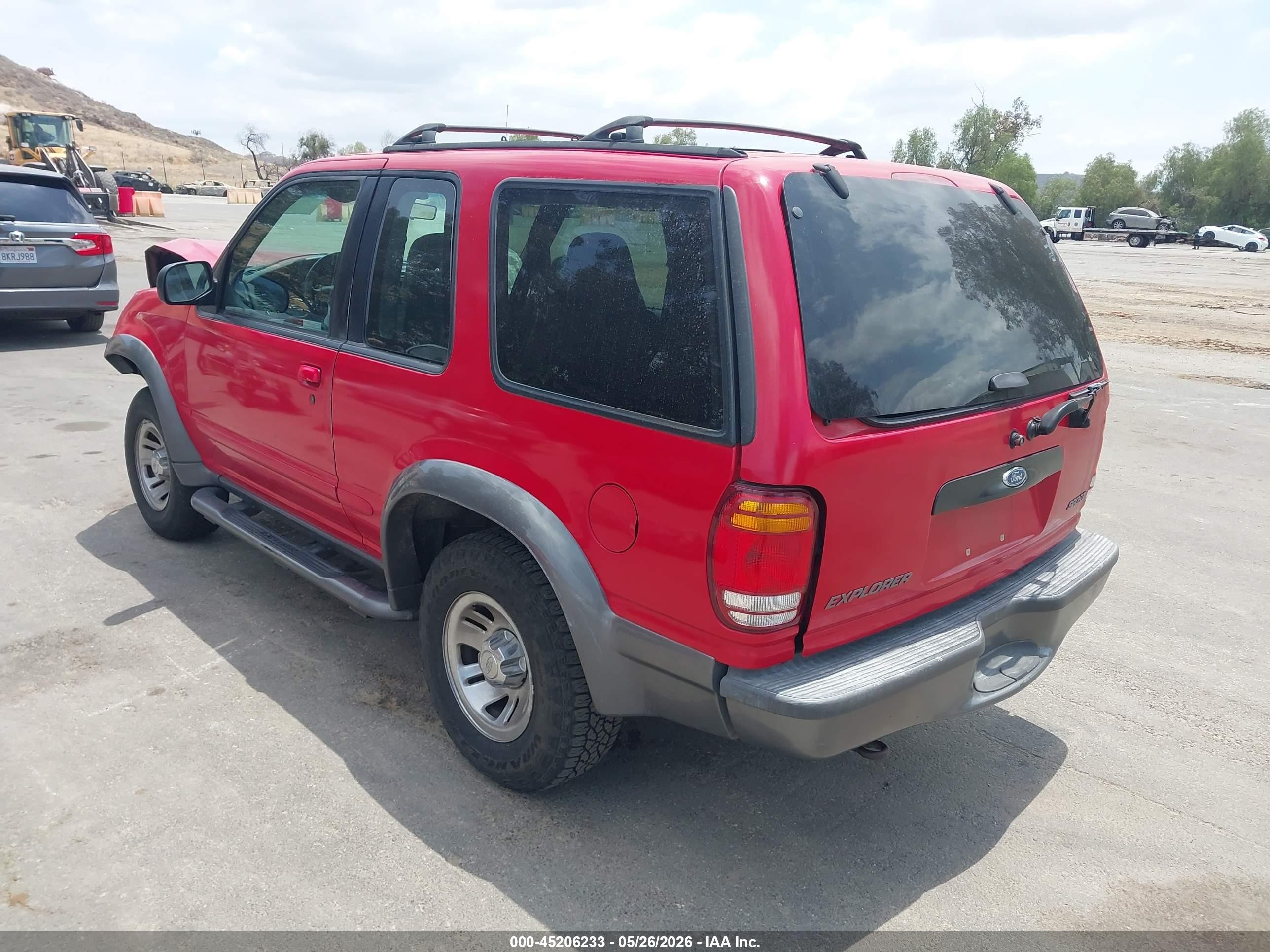 1999 Ford Explorer Sport Red vin: 1FMYU22X2XUB50977