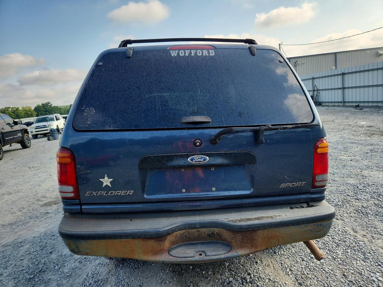1999 Ford Explorer Blue vin: 1FMYU22X4XUB45313