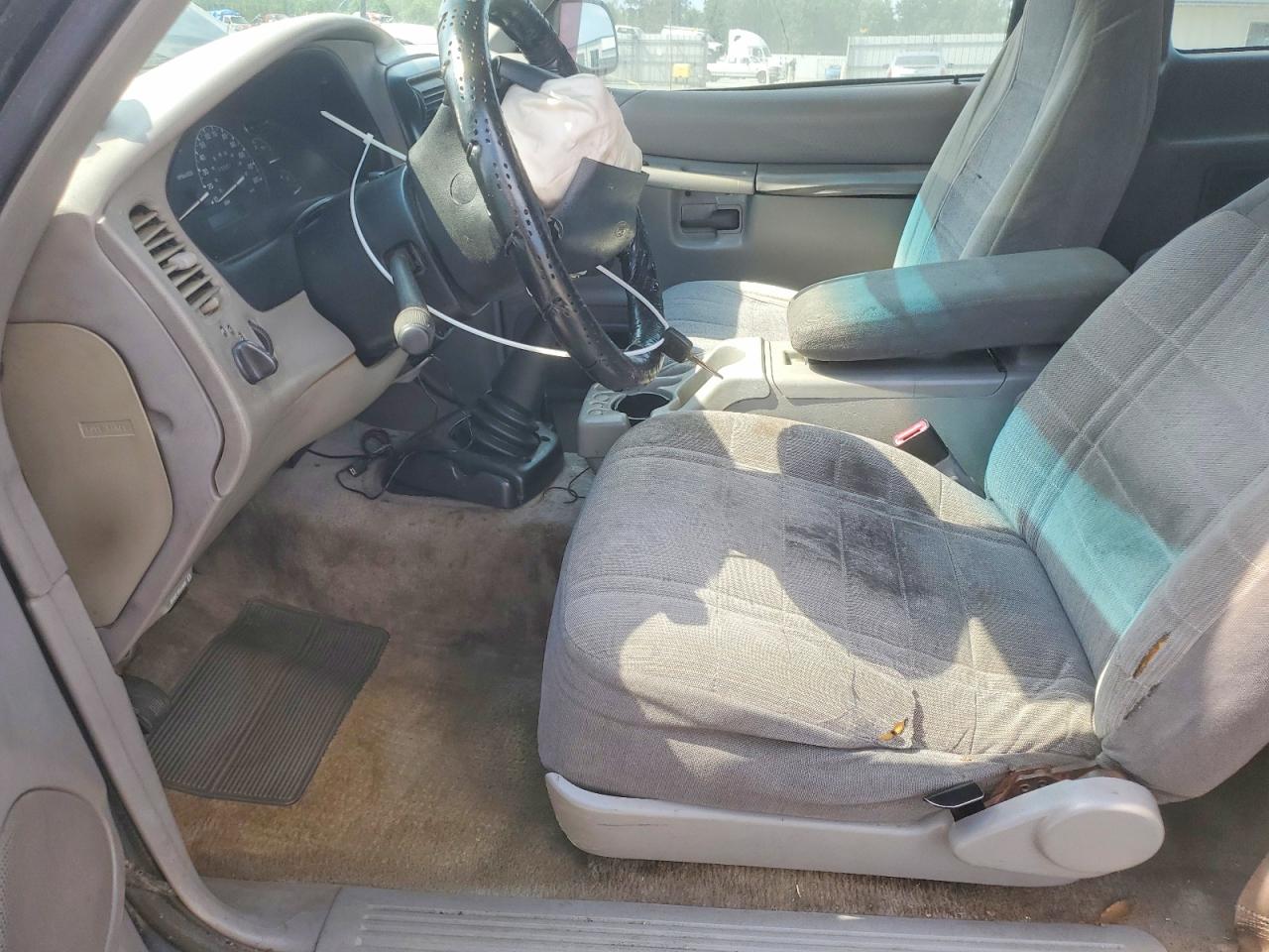 1998 Ford Explorer Black vin: 1FMYU22X7WUB85223