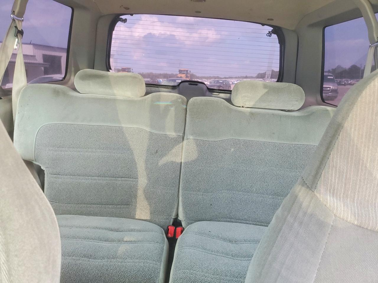 1998 Ford Explorer Black vin: 1FMYU22X7WUB85223