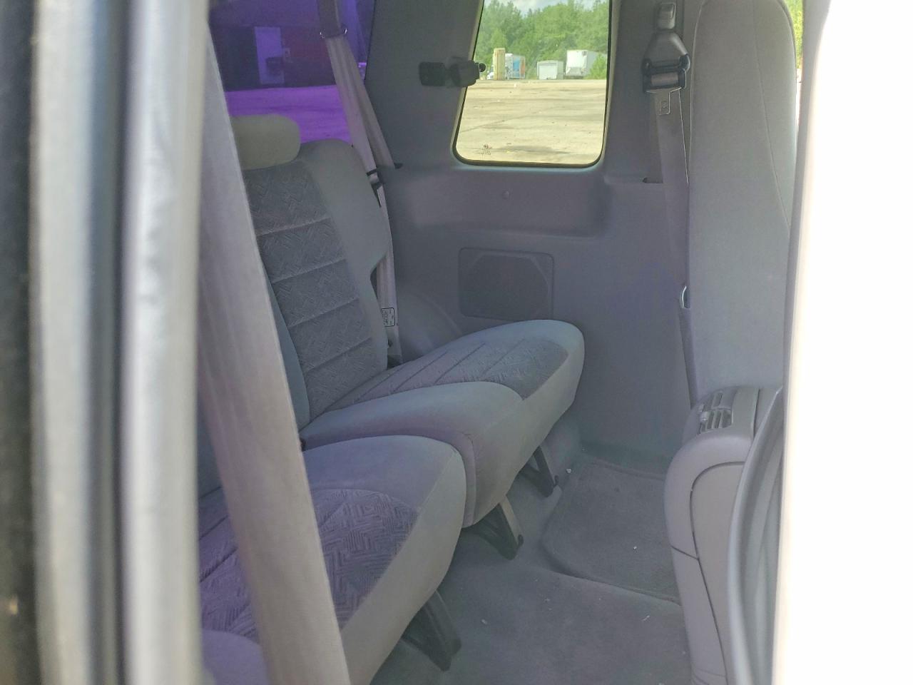 1999 Ford Explorer Green vin: 1FMYU24E5XUB02708