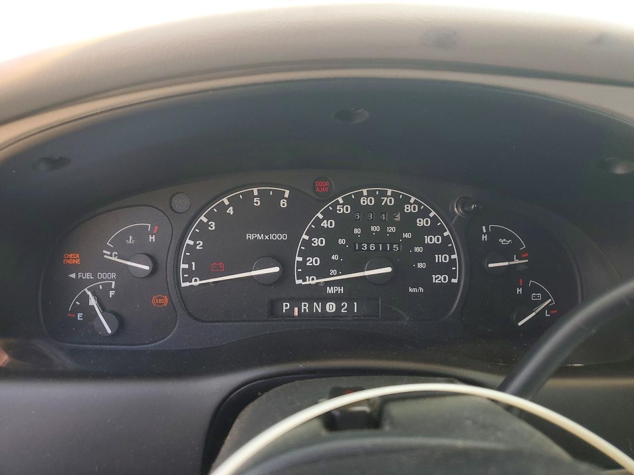 1999 Ford Explorer Green vin: 1FMYU24E5XUB02708
