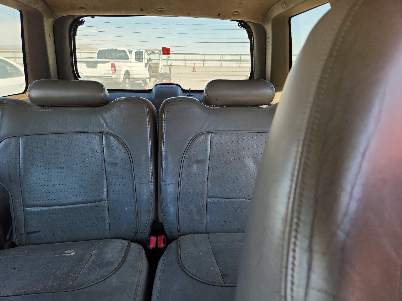 1998 Ford Explorer Black vin: 1FMYU24E6WUB28975