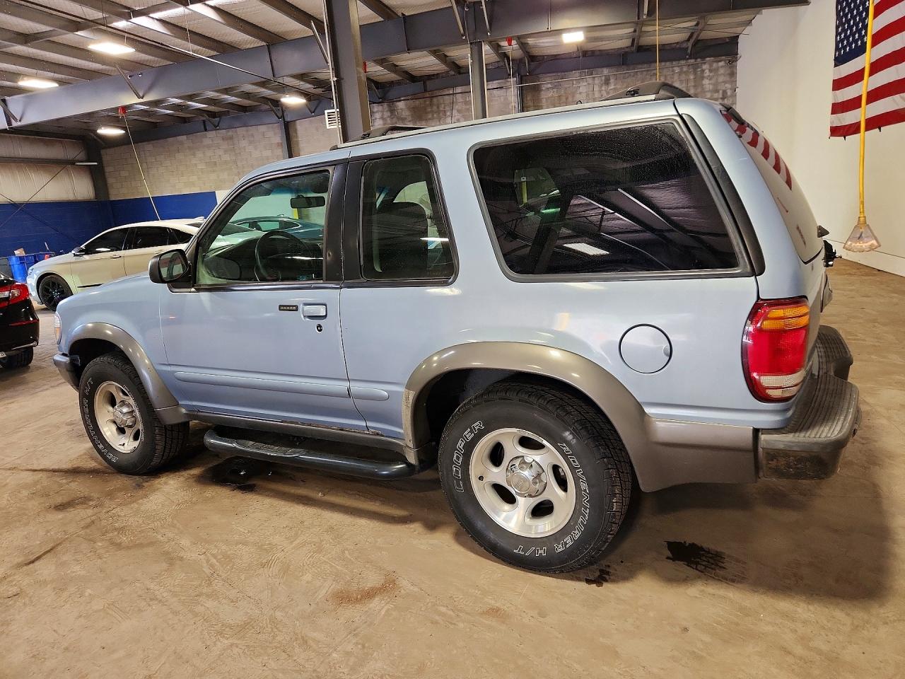 1998 Ford Explorer Синий vin: 1FMYU24E7WUD01399