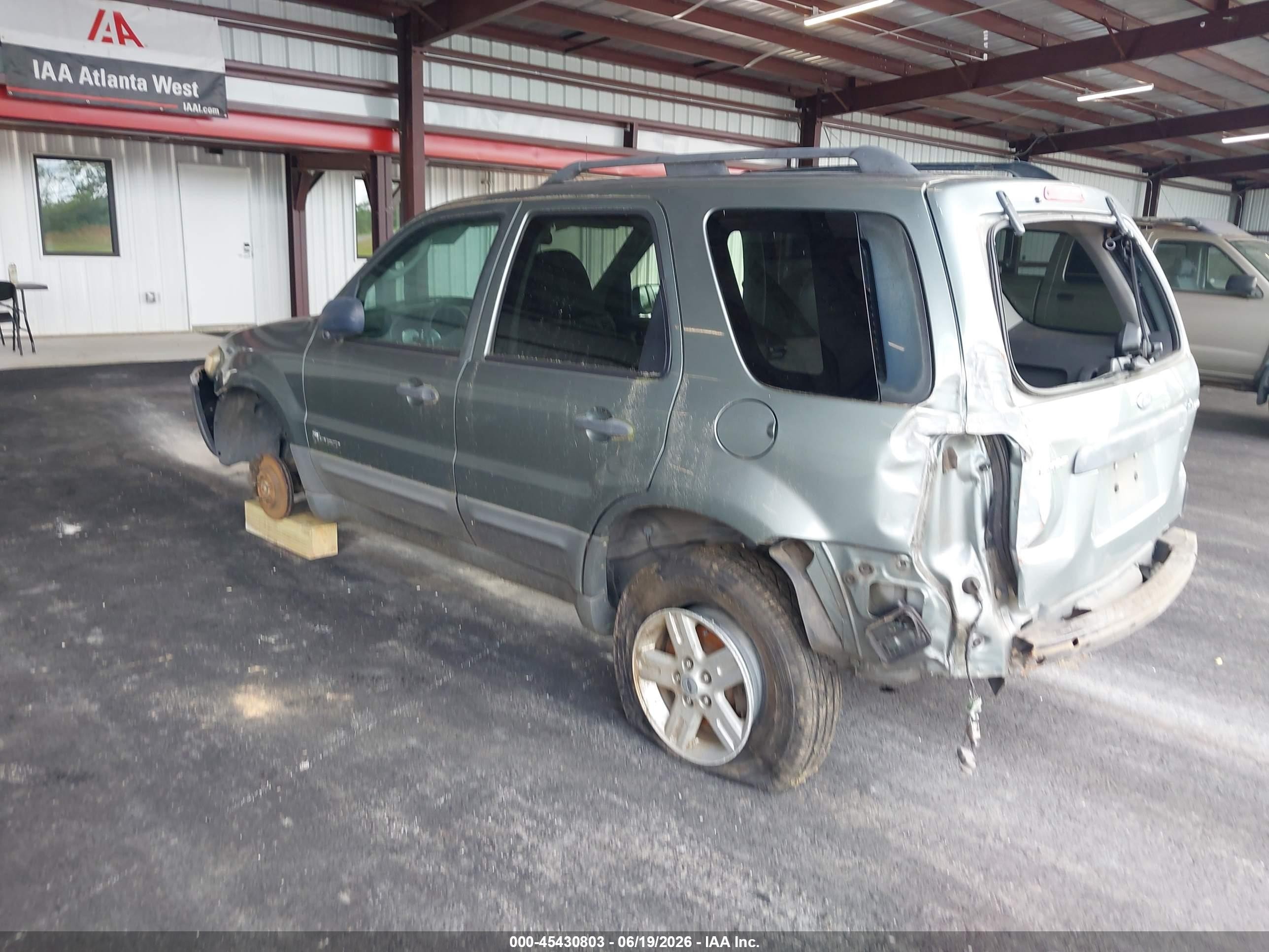 2007 Ford Escape Hybrid   Green vin: 1FMYU49H37KB26242