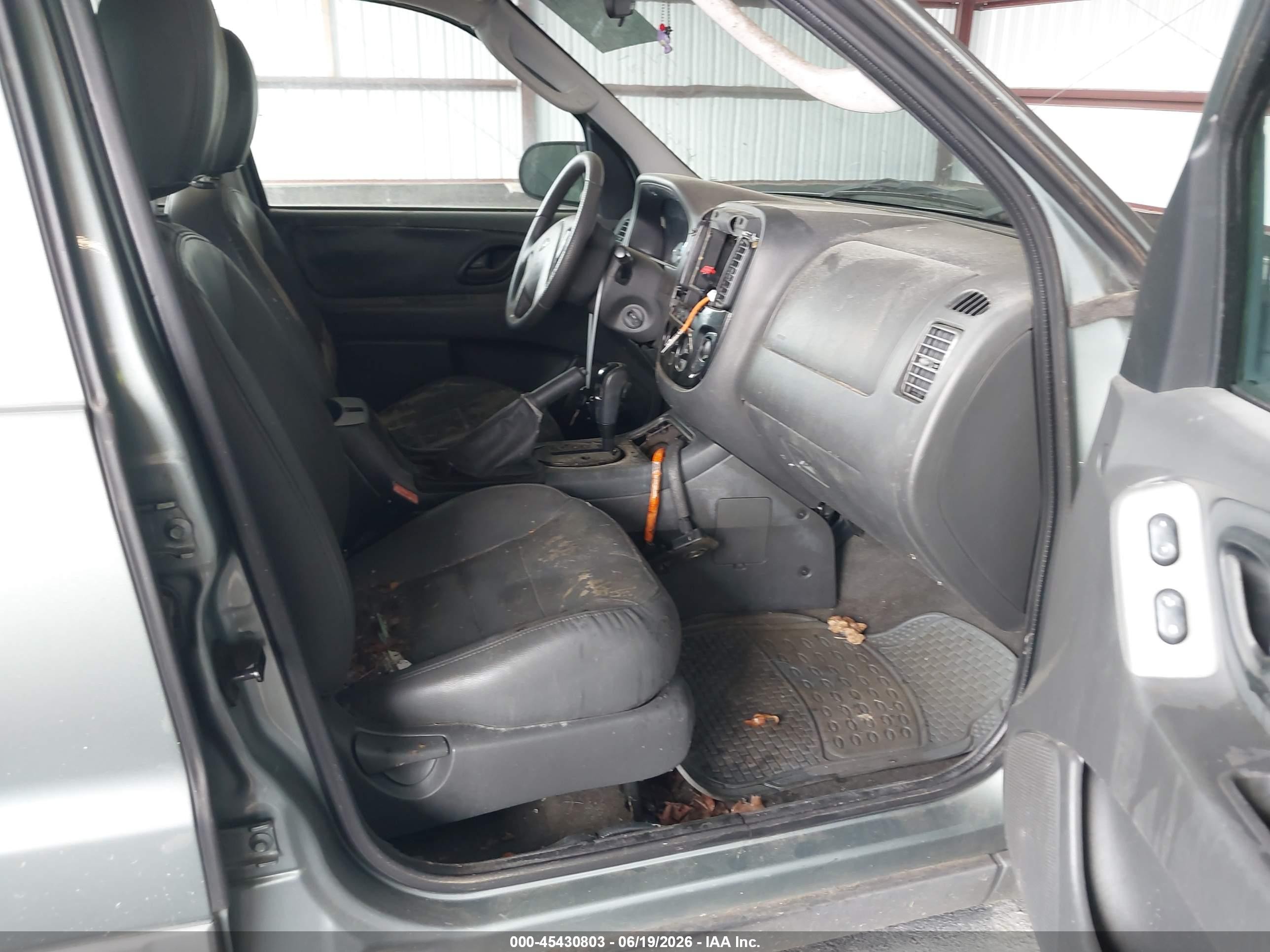 2007 Ford Escape Hybrid   Green vin: 1FMYU49H37KB26242