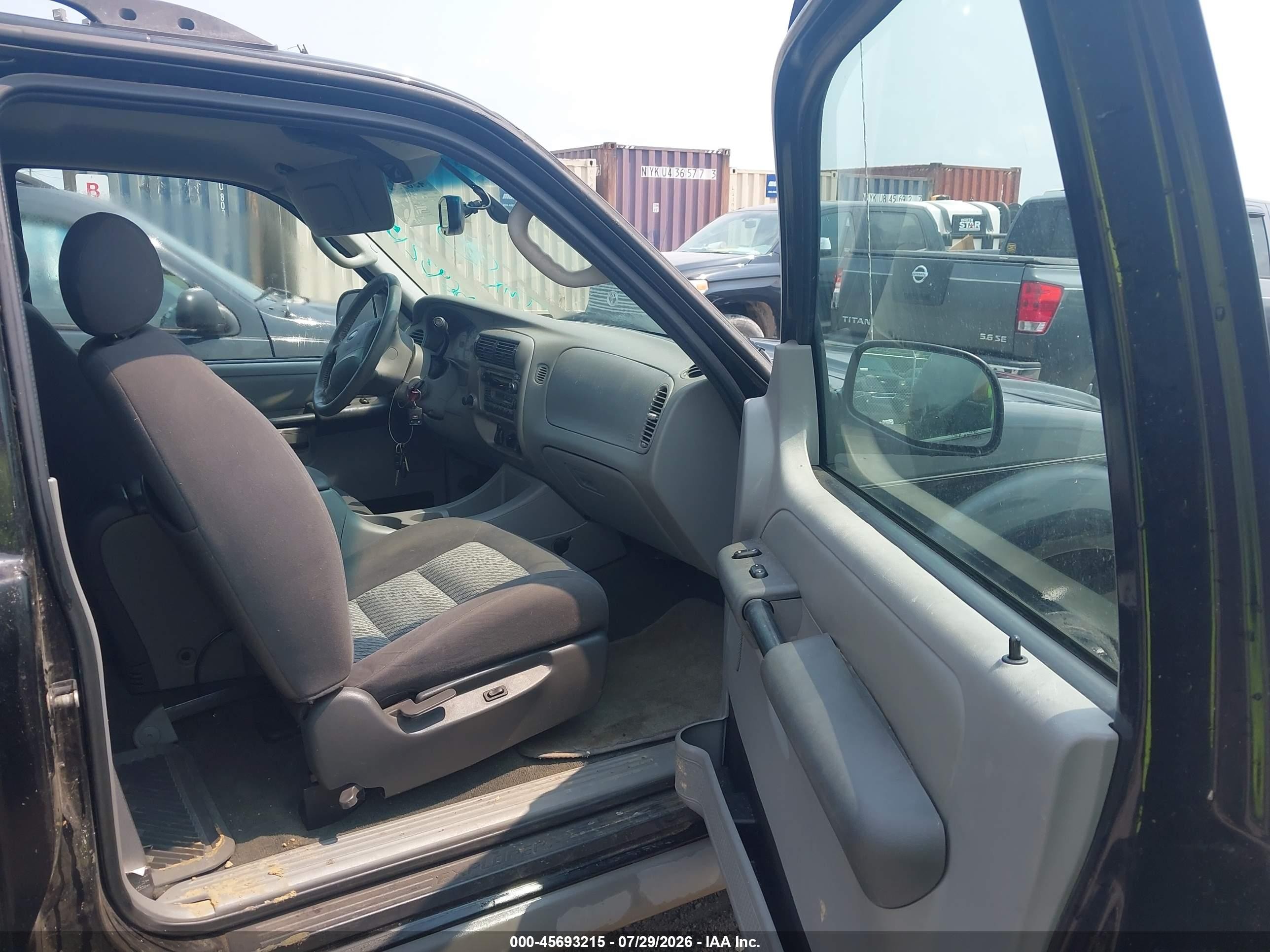 2003 Ford Explorer Sport Xls/xlt Black vin: 1FMYU60E33UB35892