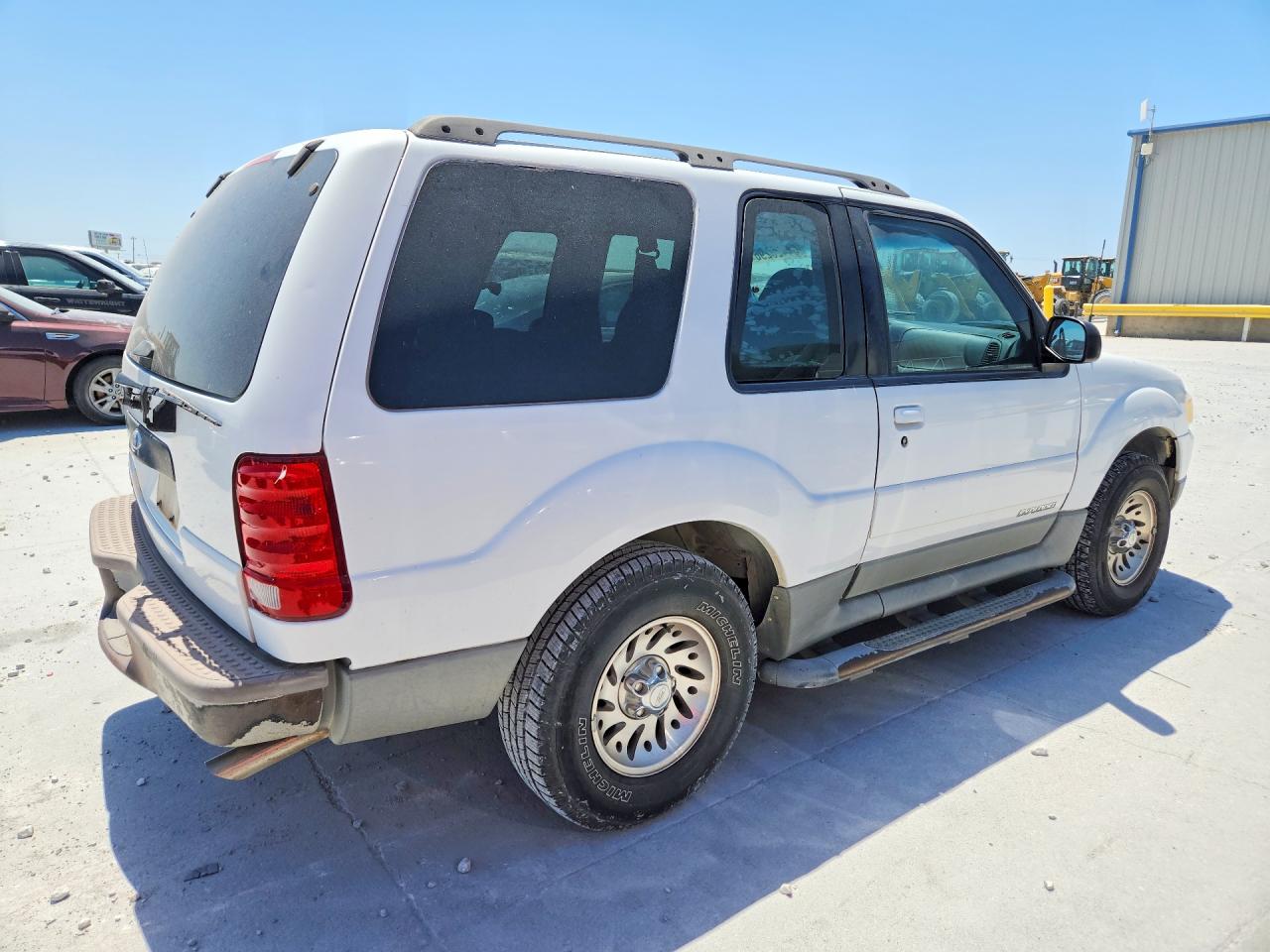 2001 Ford Explorer Sport White vin: 1FMYU60E41UA89714