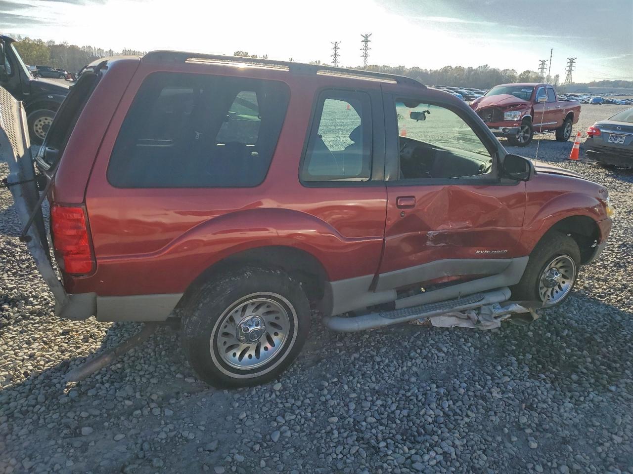 2001 Ford Explorer Sport Красный vin: 1FMYU60E71UB97194
