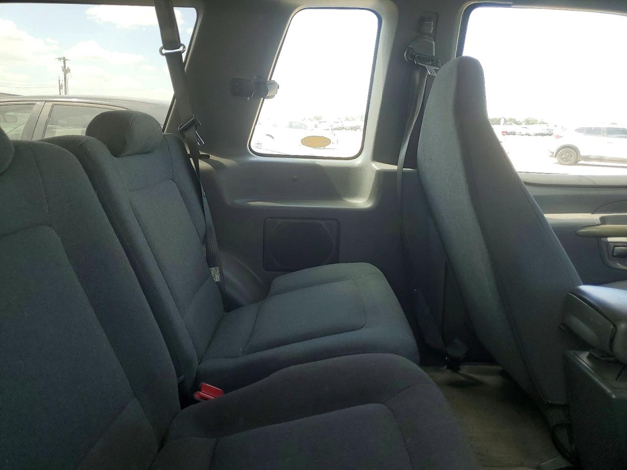 2002 Ford Explorer Sport Silver vin: 1FMYU60E72UD38380