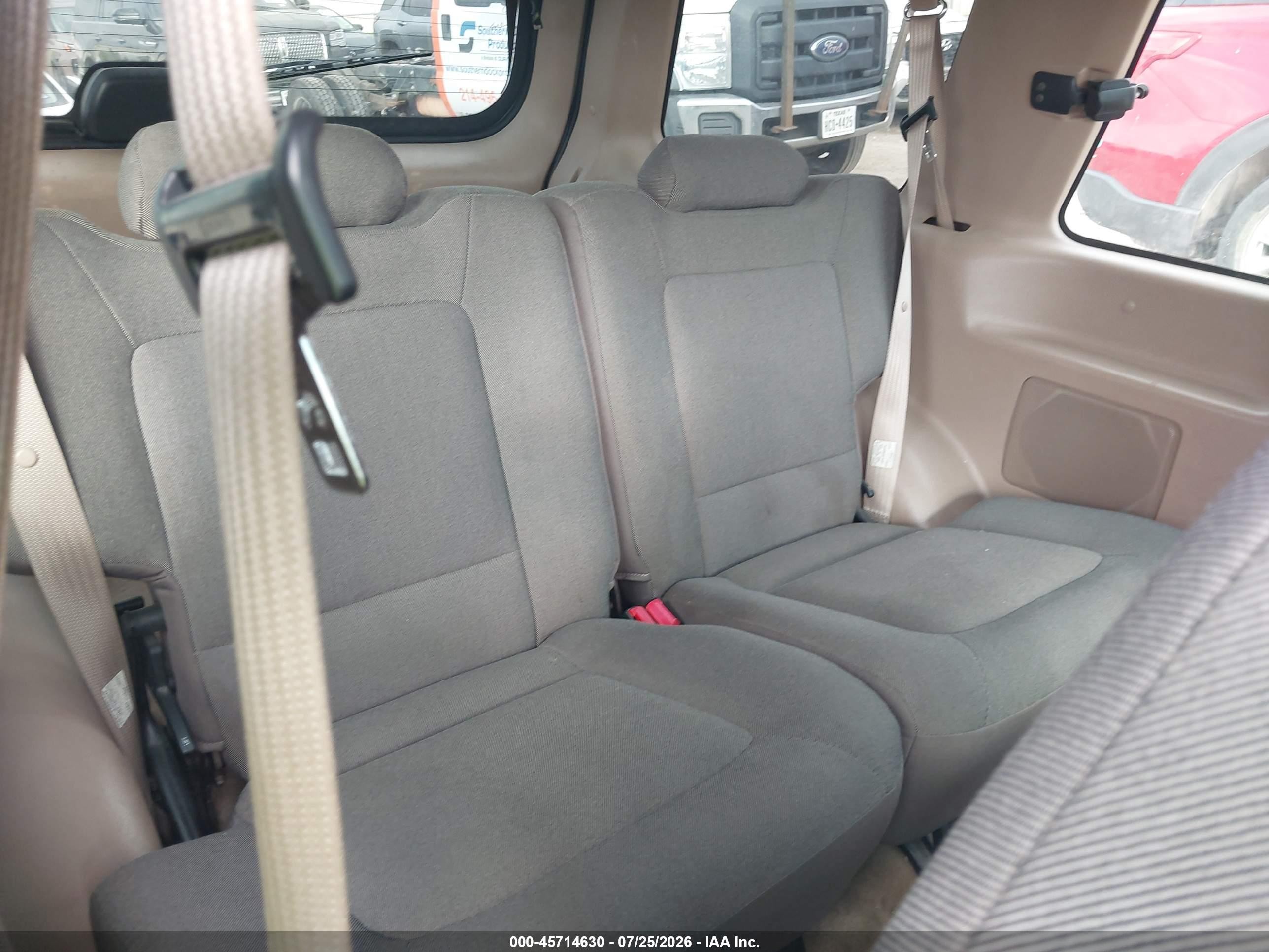 2002 Ford Explorer Sport   Beige vin: 1FMYU60E92UD51017
