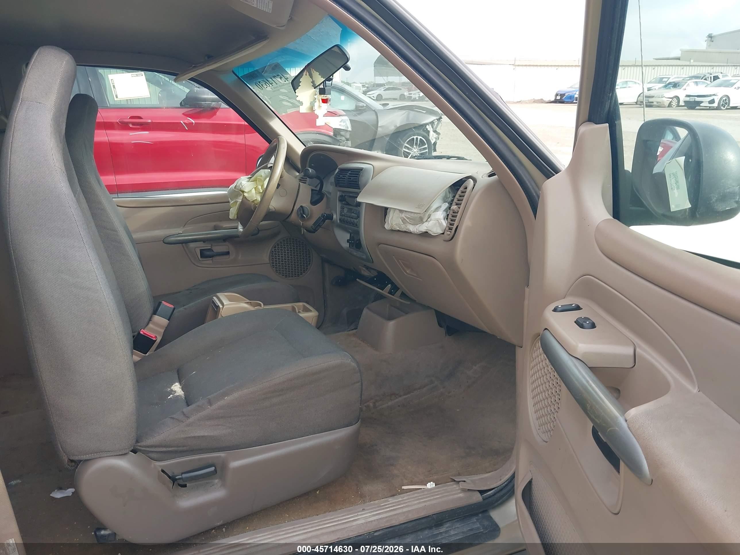 2002 Ford Explorer Sport   Beige vin: 1FMYU60E92UD51017