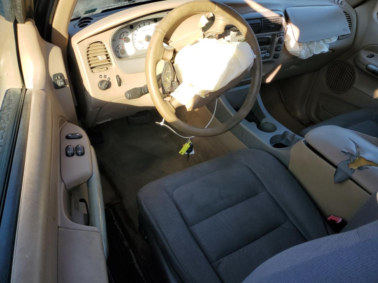 2002 Ford Explorer Sport Black vin: 1FMYU60EX2UC68244