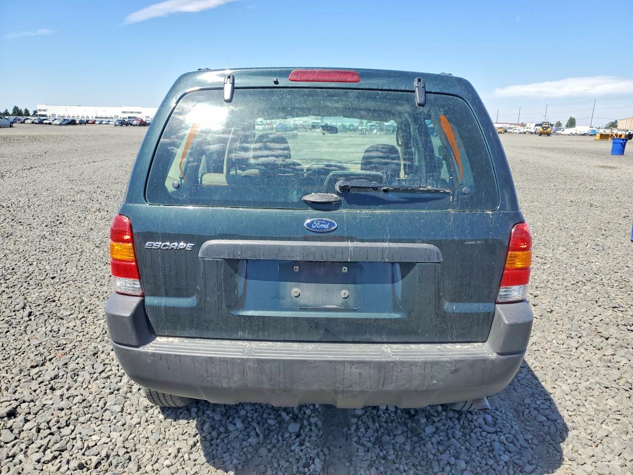 2004 Ford Escape Xls Green vin: 1FMYU92174KA80713