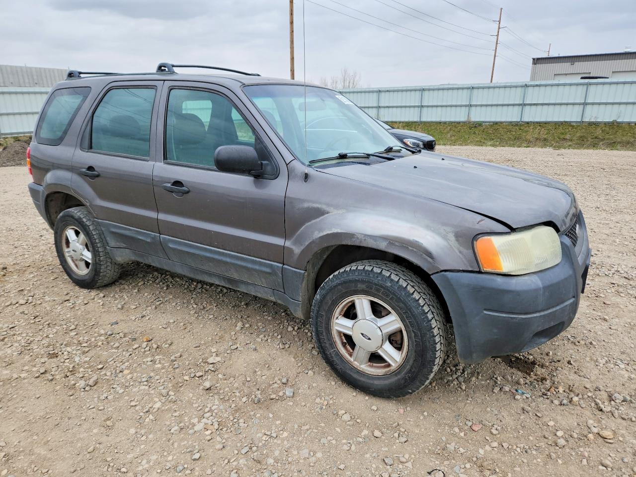 2004 Ford Escape Gray vin: 1FMYU92183KA01595