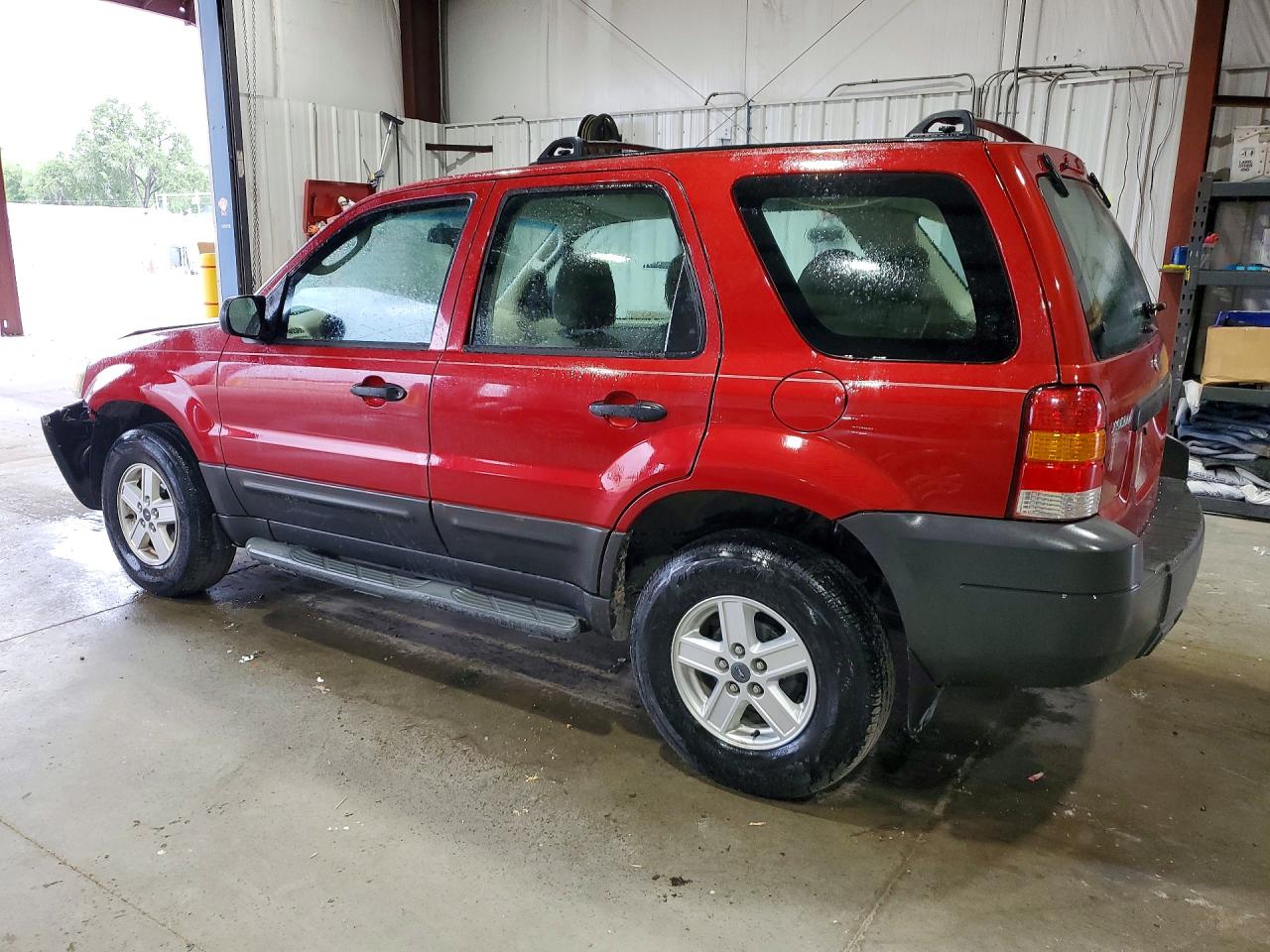 2007 Ford Escape Xls Burgundy vin: 1FMYU92Z17KA40847